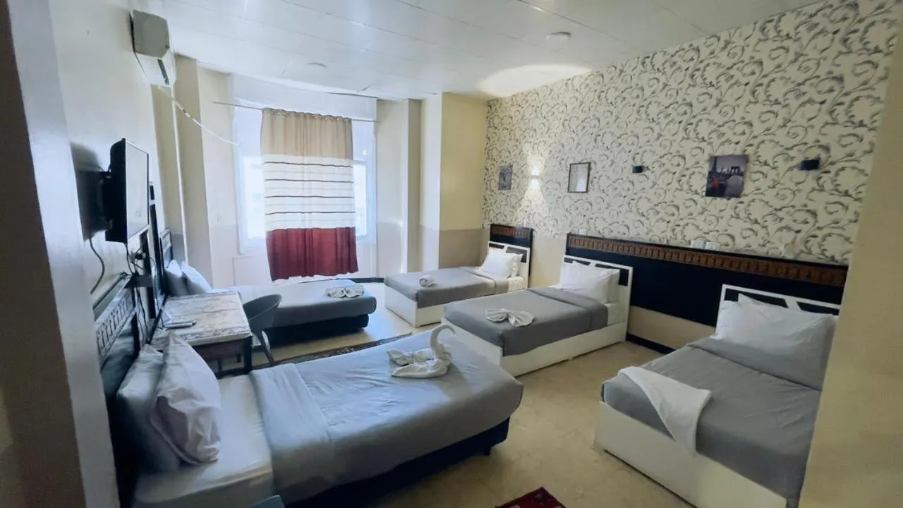 Bed in One Season Cairo