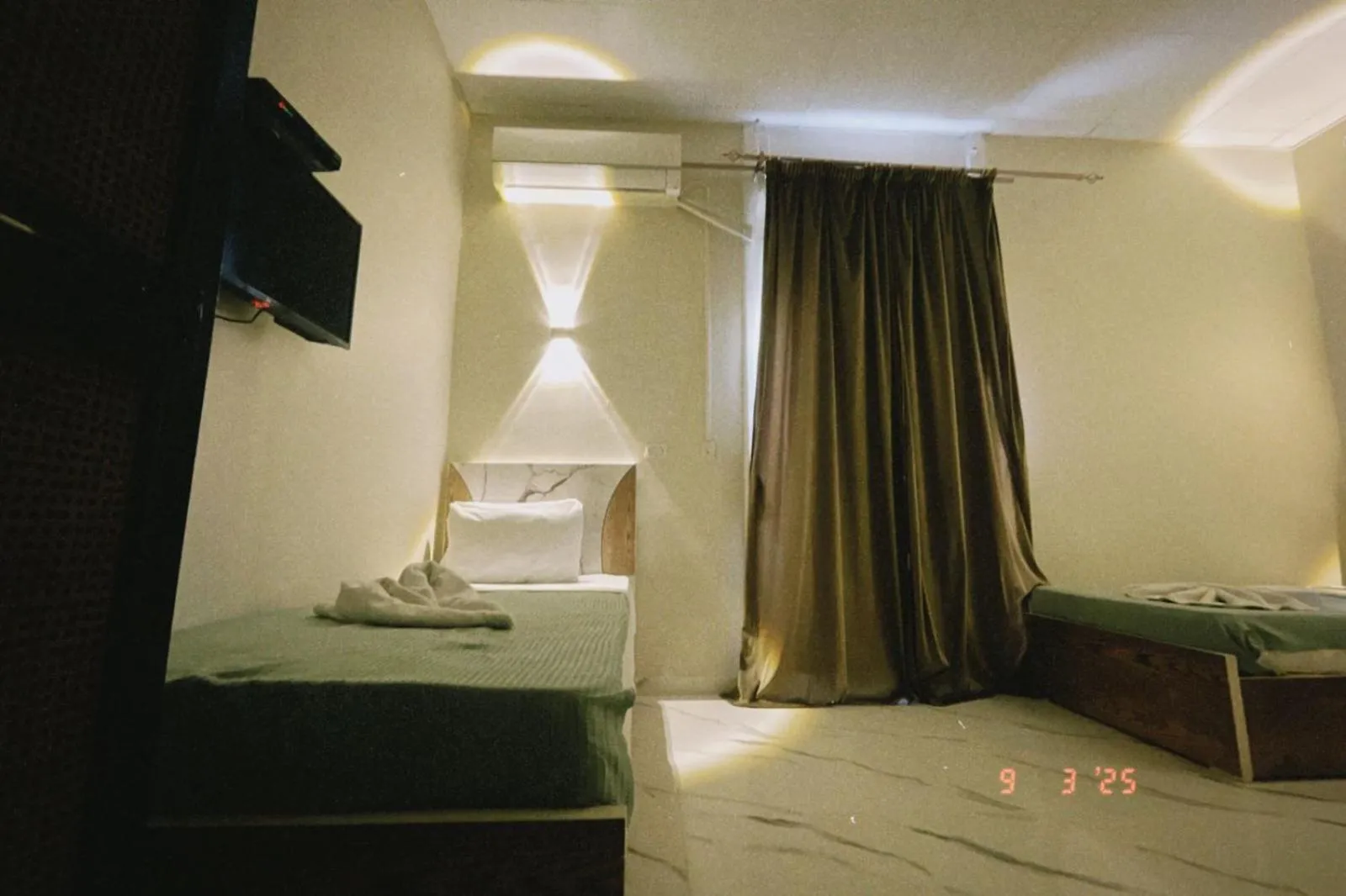 Bed in One Season Cairo