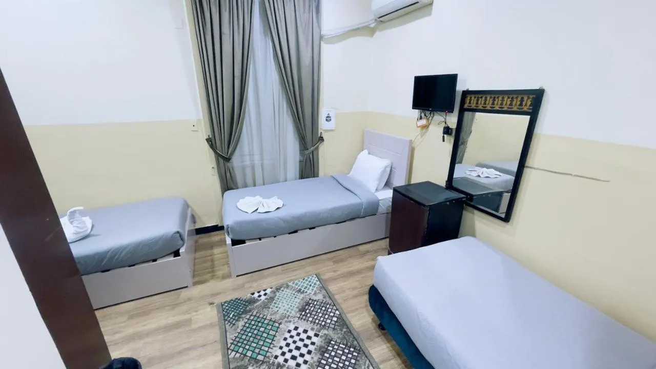 Bed in One Season Cairo