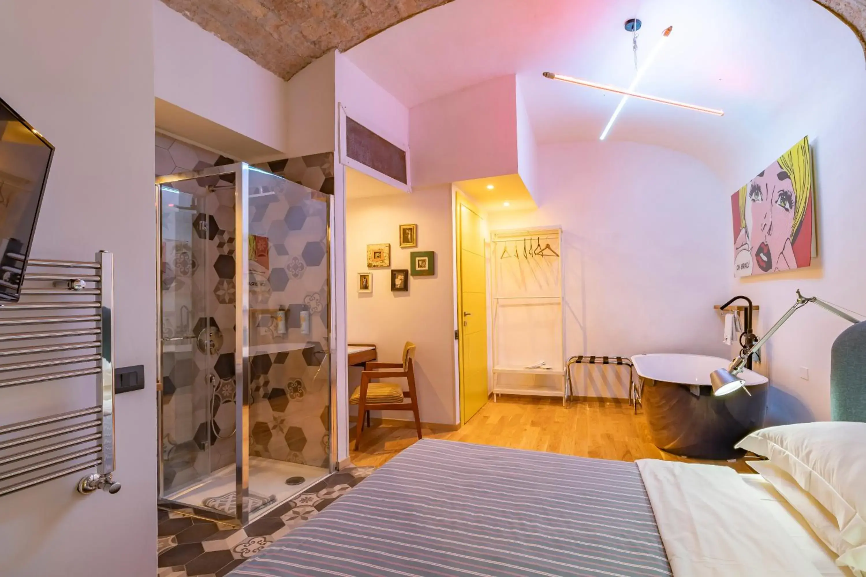 Double Room with Spa Bath in Superdab Double Room with Spa Bath in Superdab