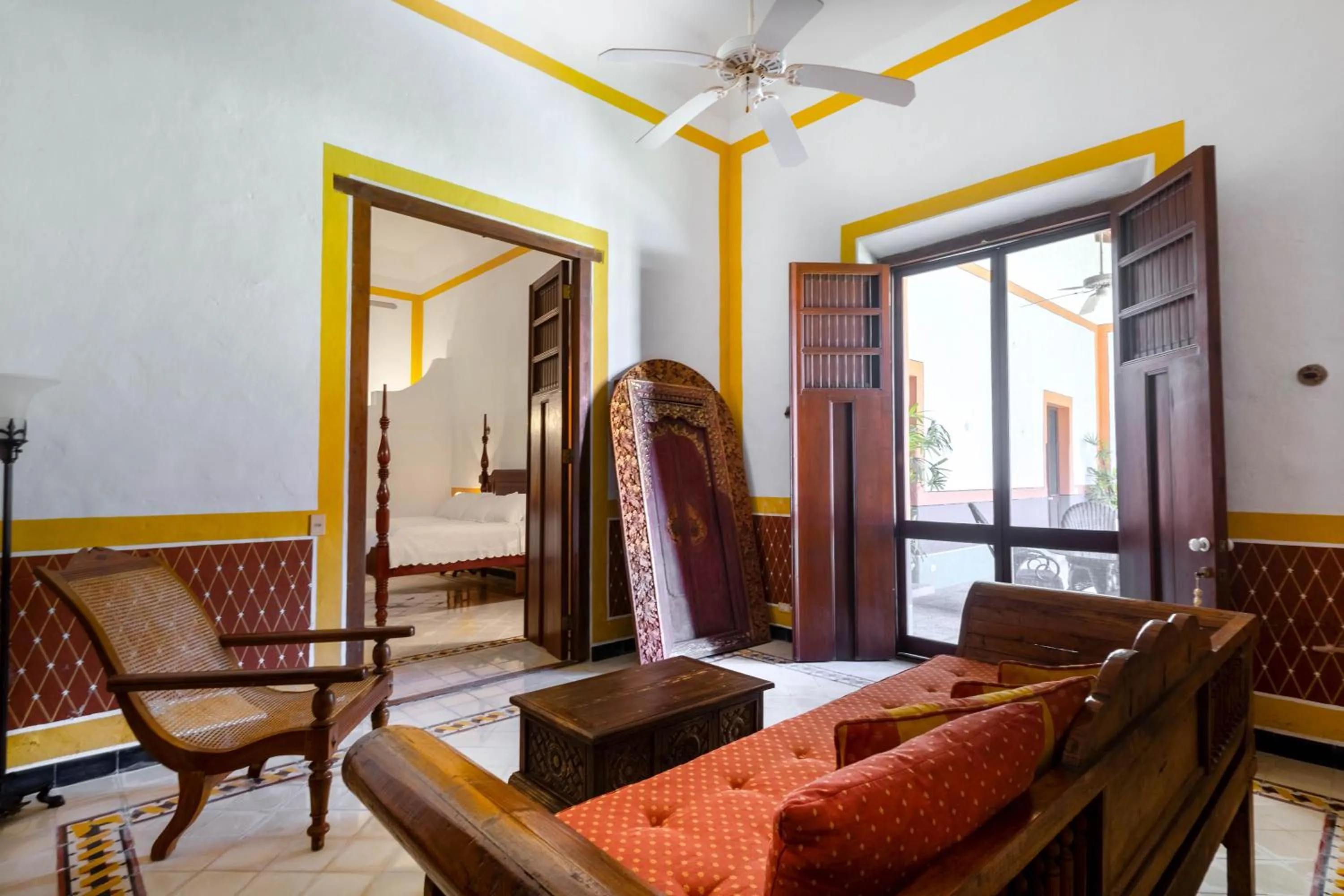 Living room, Bed in Hacienda San Antonio Millet