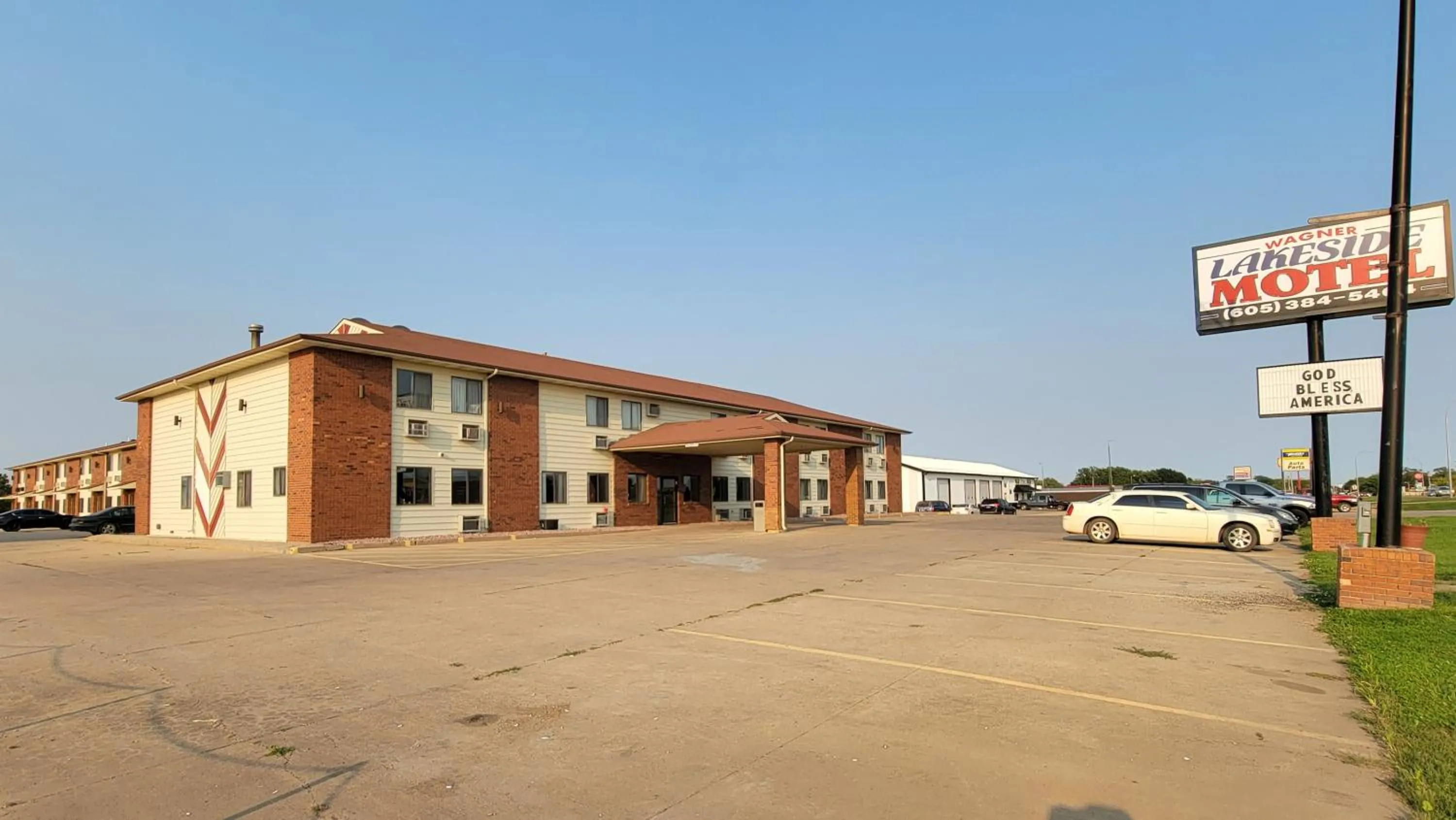 Wagner Lakeside Motel