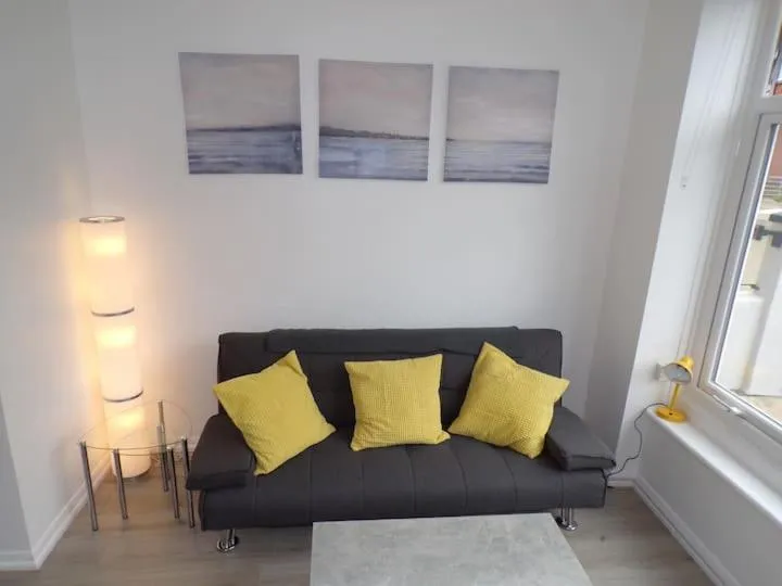 Seating area in City Beach AirBnB Southend on Sea,