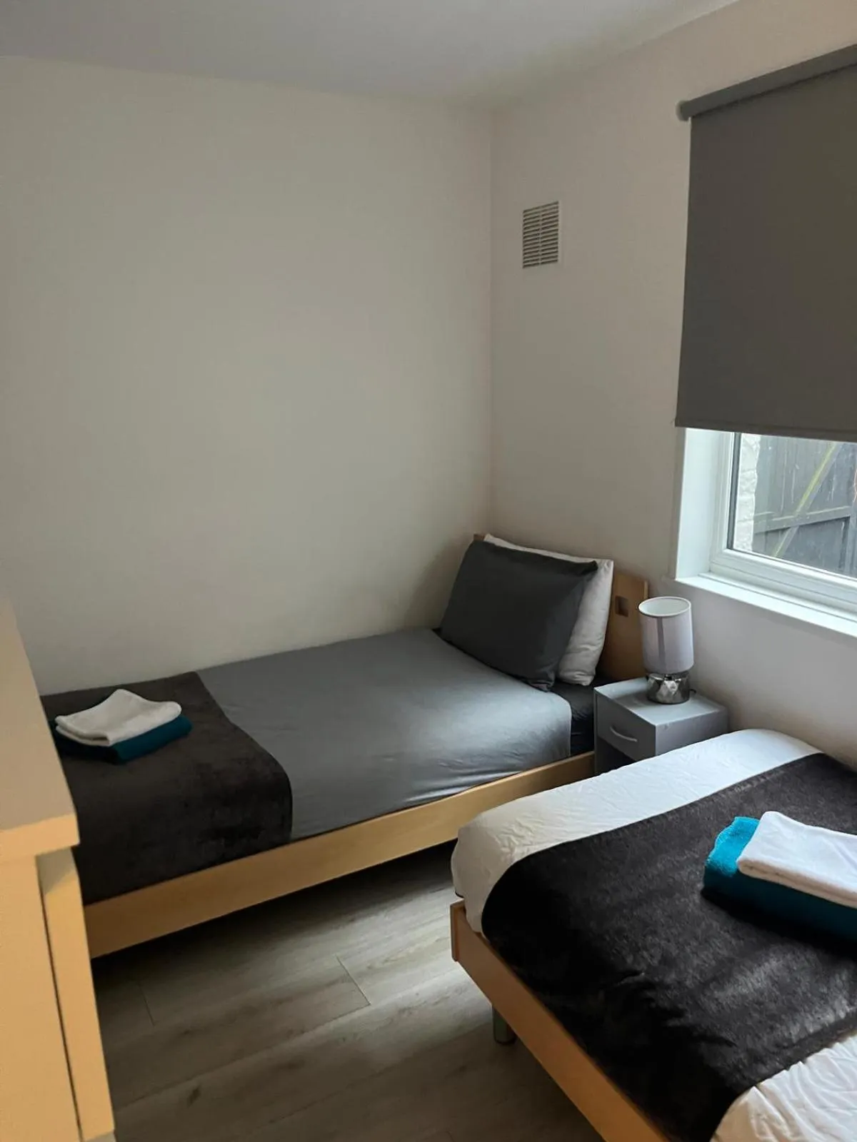 Bedroom in City Beach AirBnB Southend on Sea,