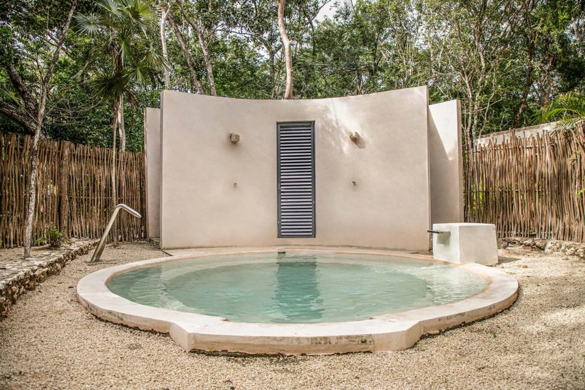 Hot Tub in Macondo Tulum