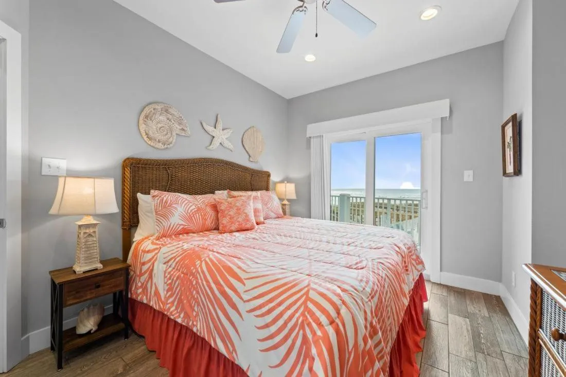 Bed in Two Little Lambs at Our Point of View by Youngs Suncoast