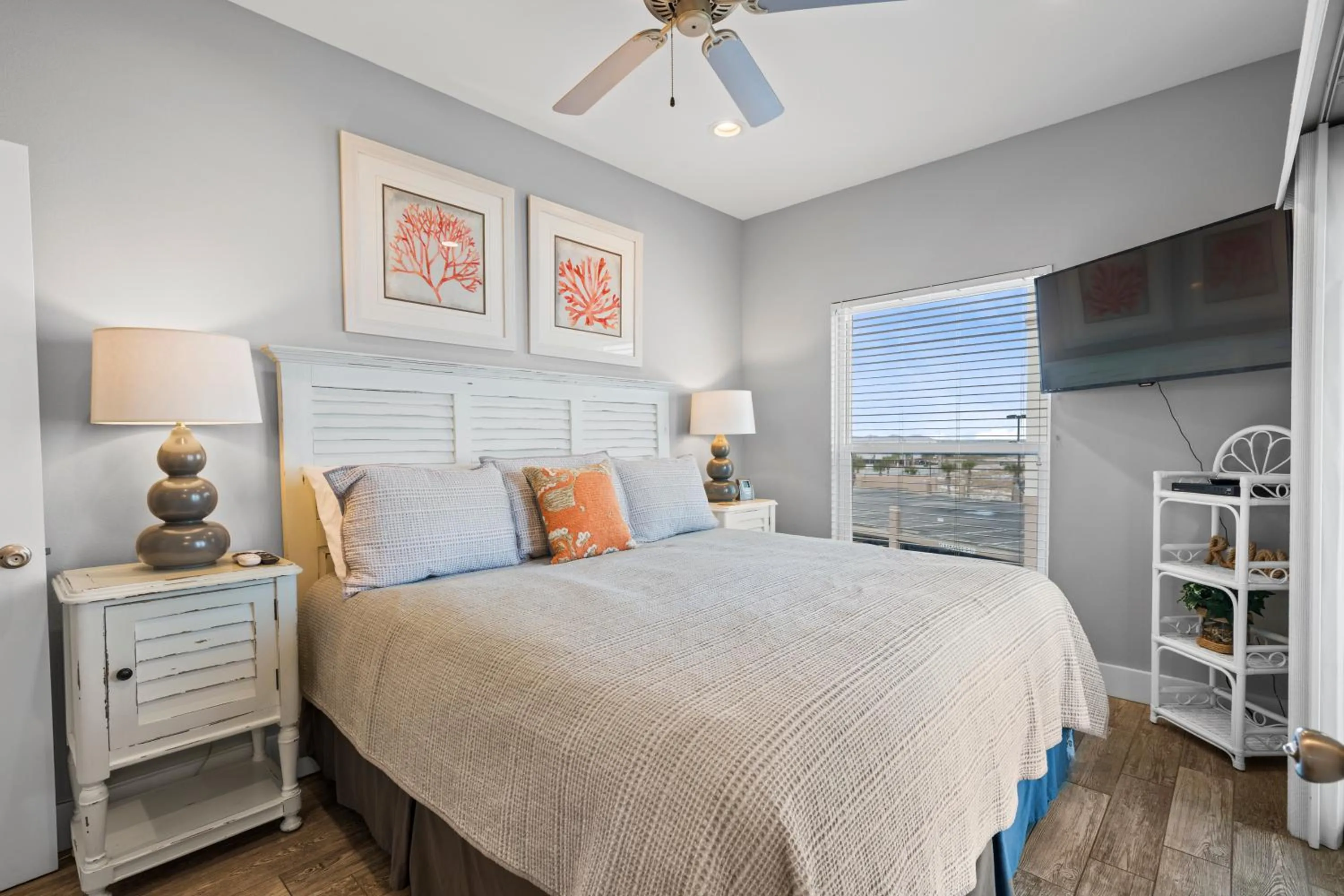 Bed in Two Little Lambs at Our Point of View by Youngs Suncoast