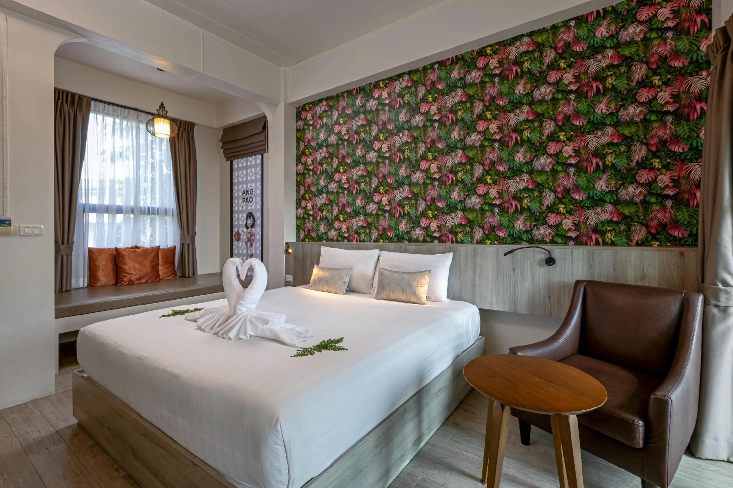 Bedroom, Bed in Ang Pao Hotel Phuket