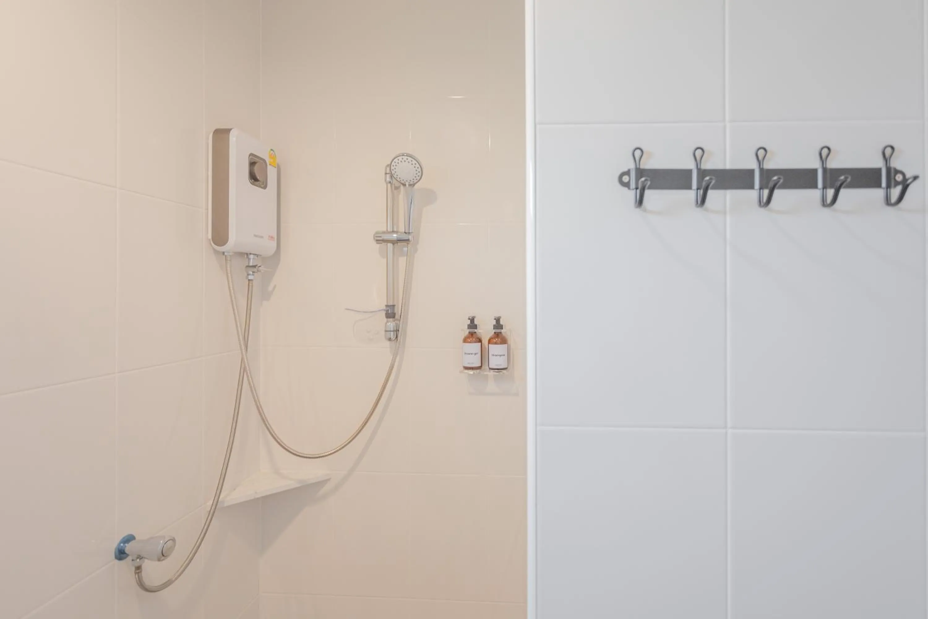 Bathroom in Ang Pao Hotel Phuket