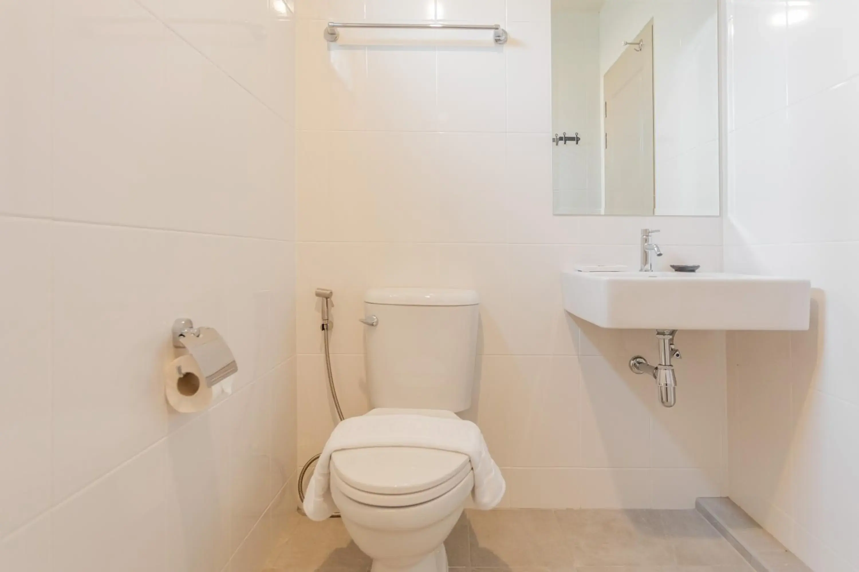 Bathroom in Ang Pao Hotel Phuket Bathroom in Ang Pao Hotel Phuket