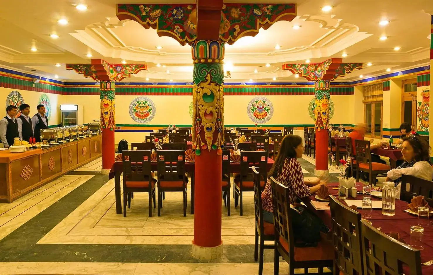 Restaurant/places to eat in Ladakh Residency Restaurant/places to eat in Ladakh Residency