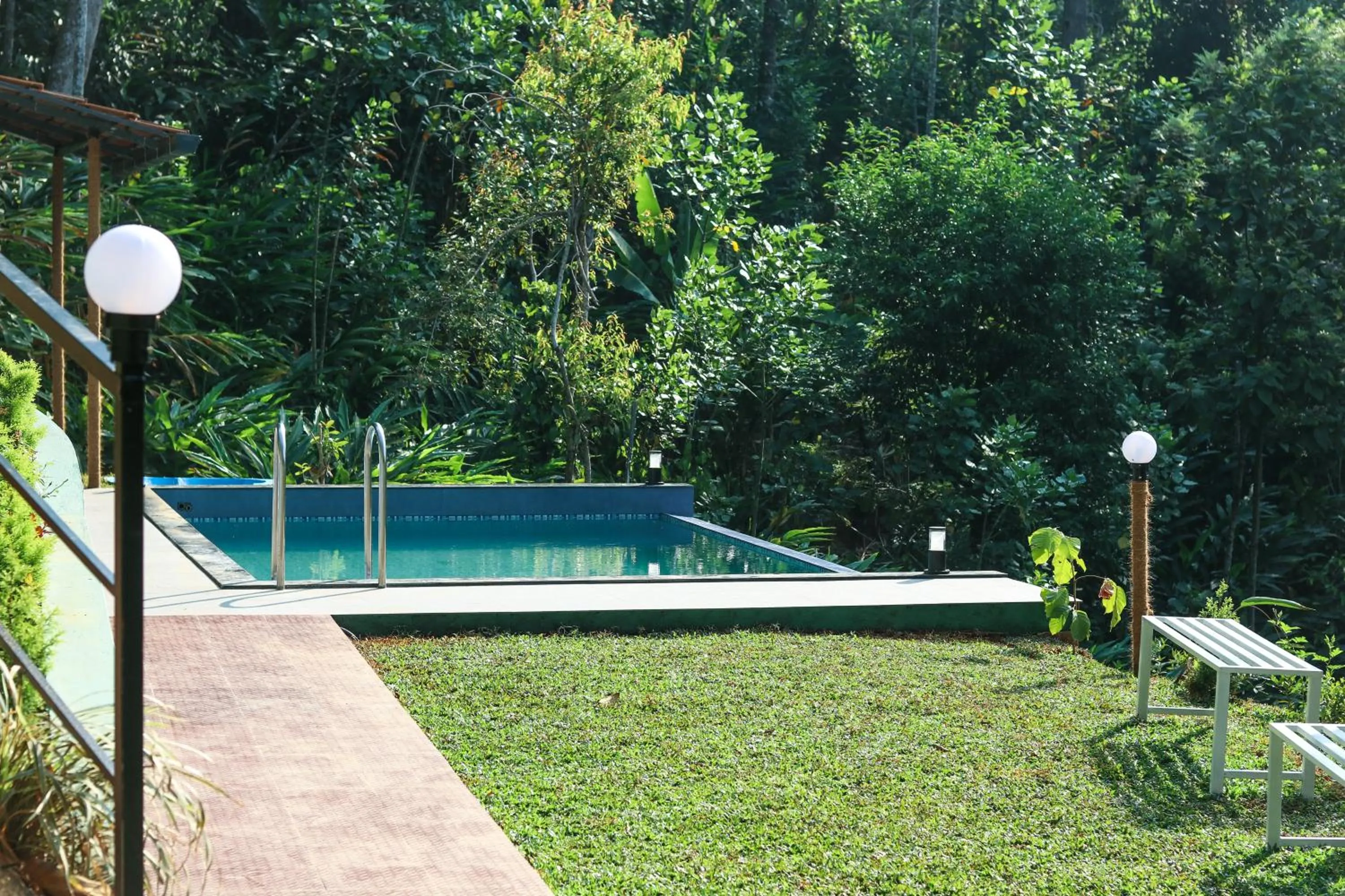 Swimming pool in Edens Munnar