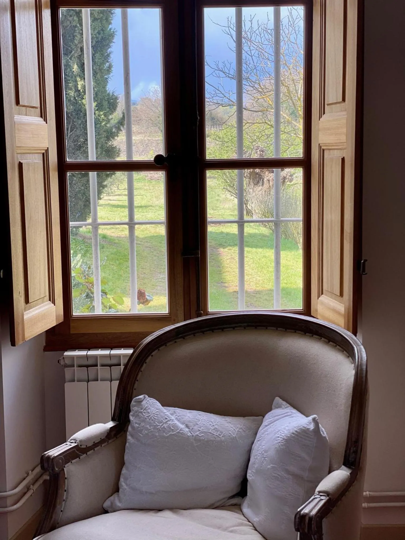 Garden view in Domaine Les Mûriers