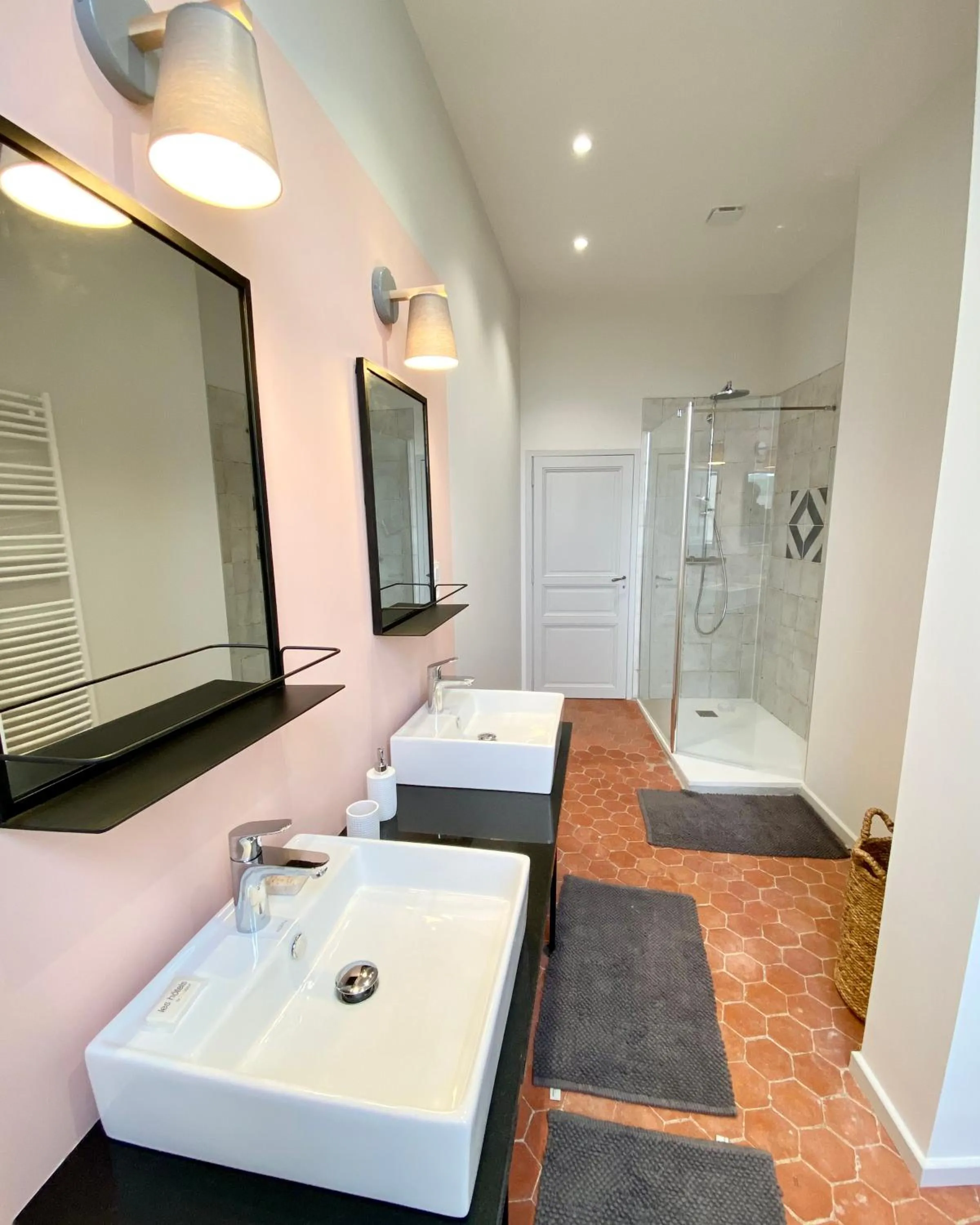 Bathroom in Domaine Les Mûriers