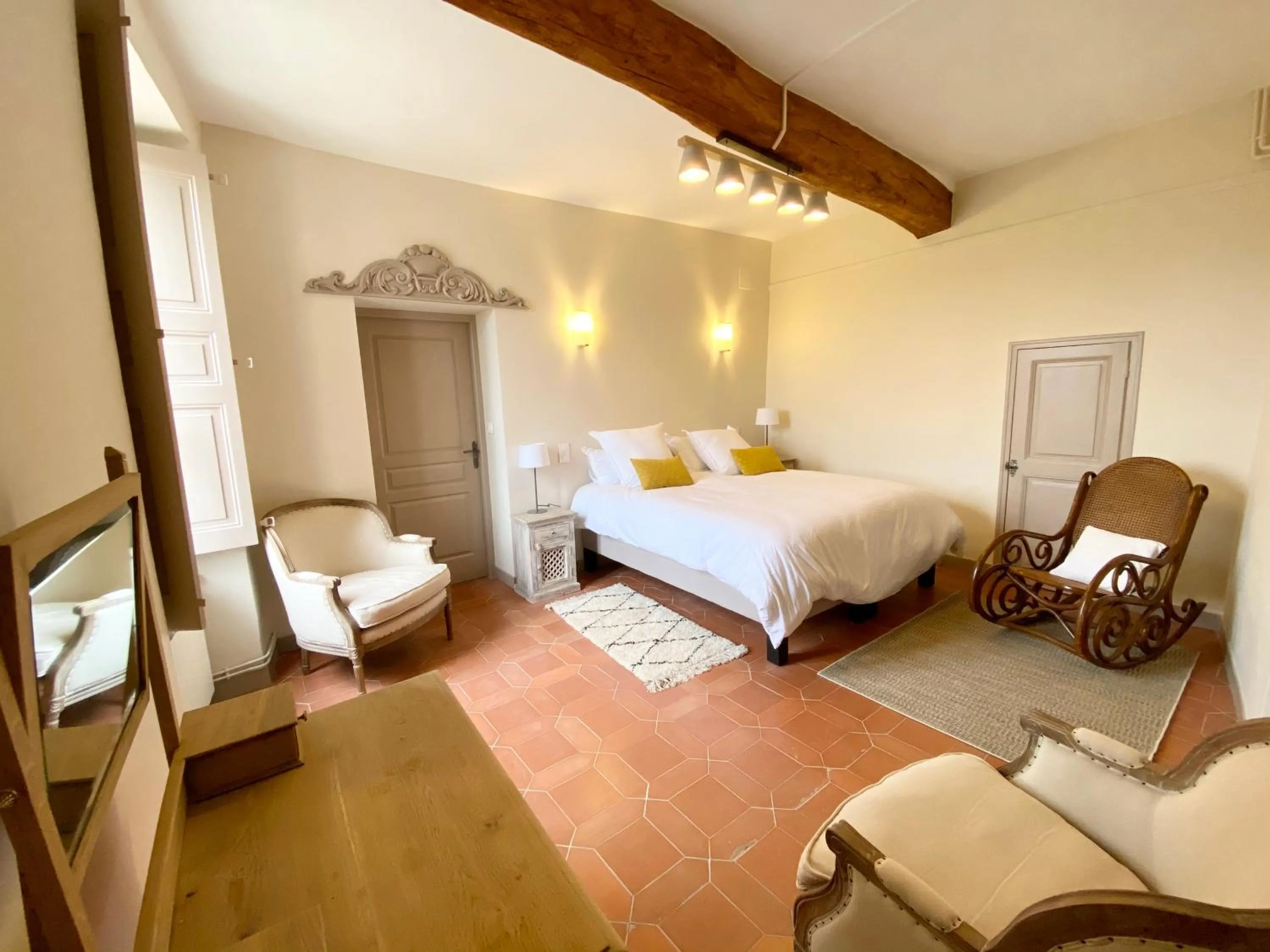 View (from property/room), Bed in Domaine Les Mûriers