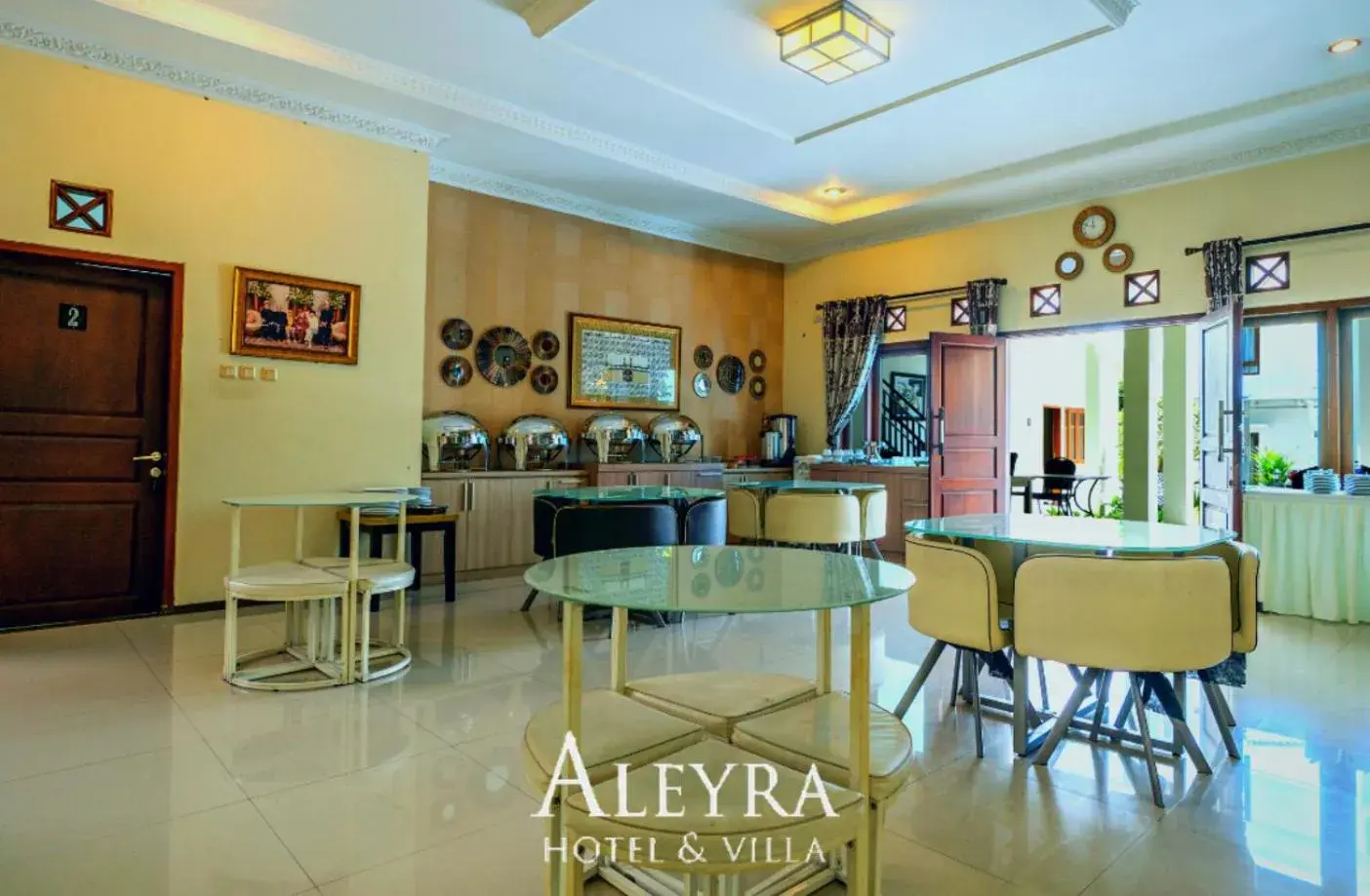 Restaurant/places to eat in Aleyra Hotel and Villa's Garut Restaurant/places to eat in Aleyra Hotel and Villa's Garut