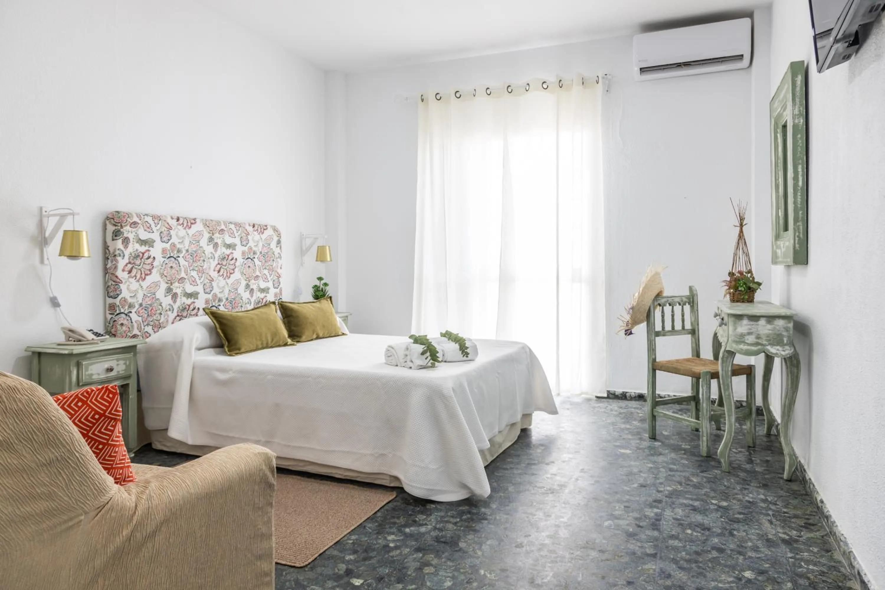 Photo of the whole room, Bed in Hotel Marhava