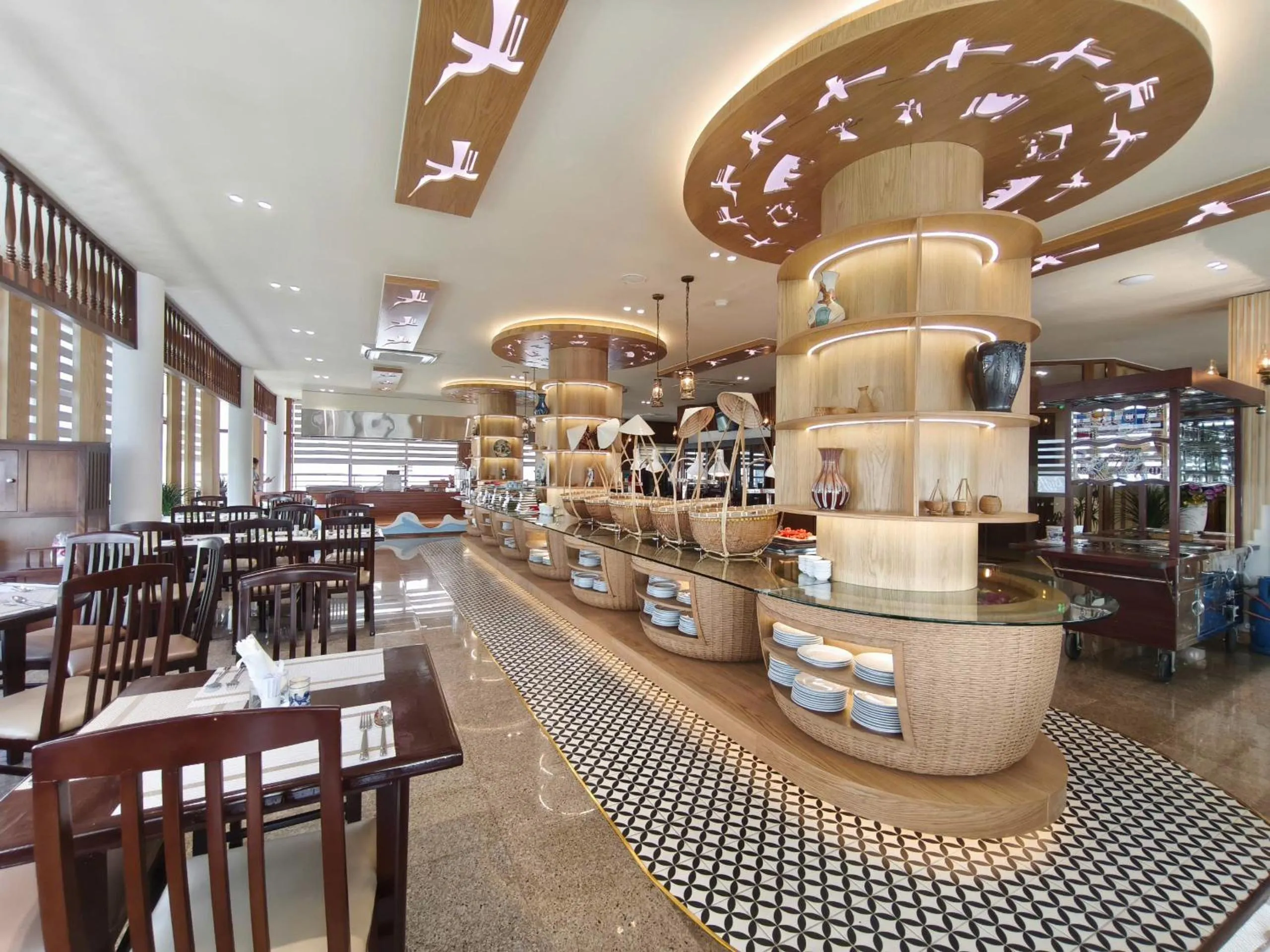 Liberty Hotel Saigon Parkview