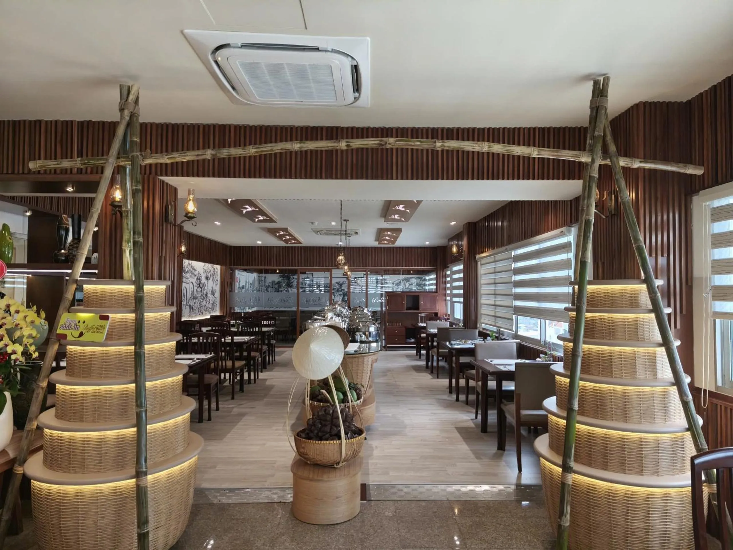 Liberty Hotel Saigon Parkview