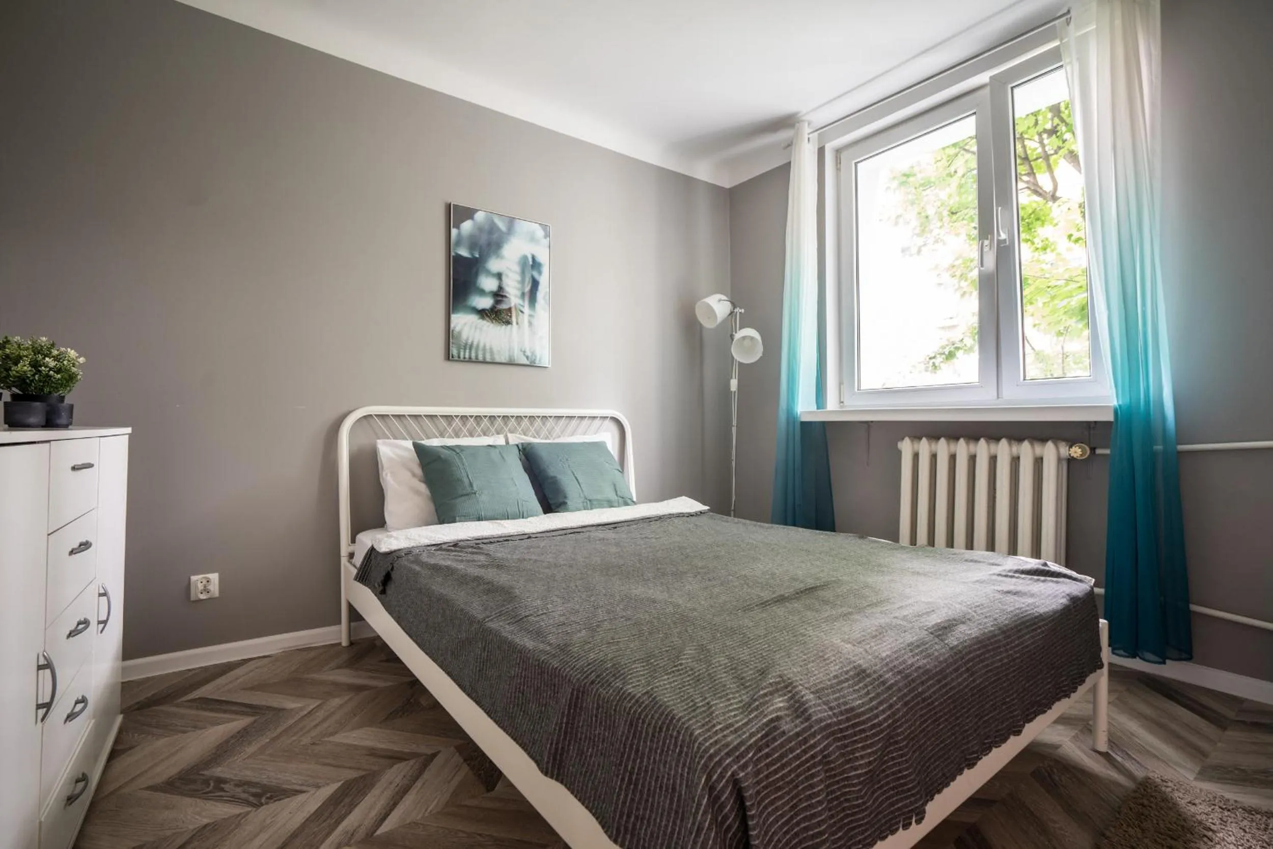 Bed in oompH Warsaw Central Apartment
