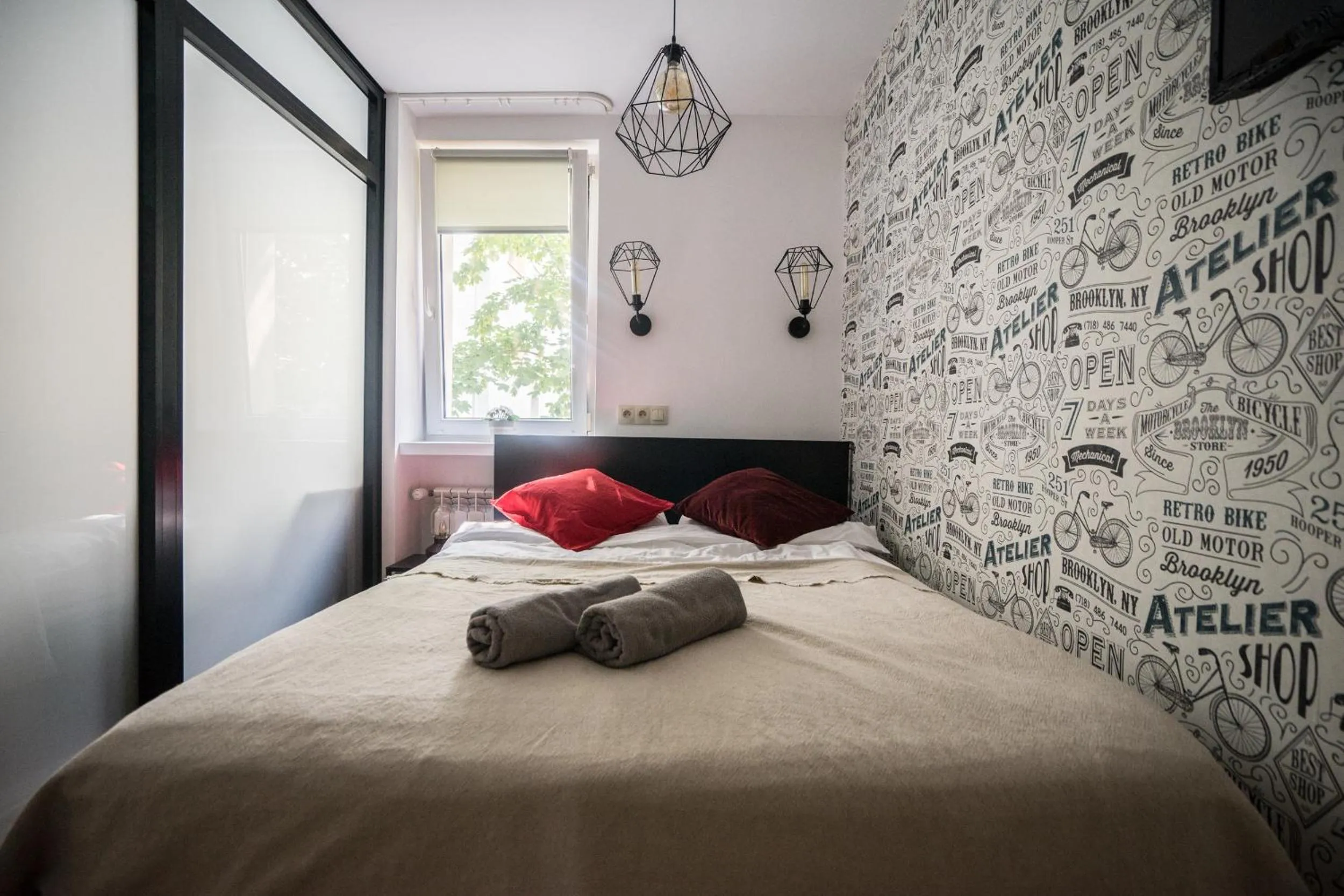 Bed in oompH Warsaw Central Apartment