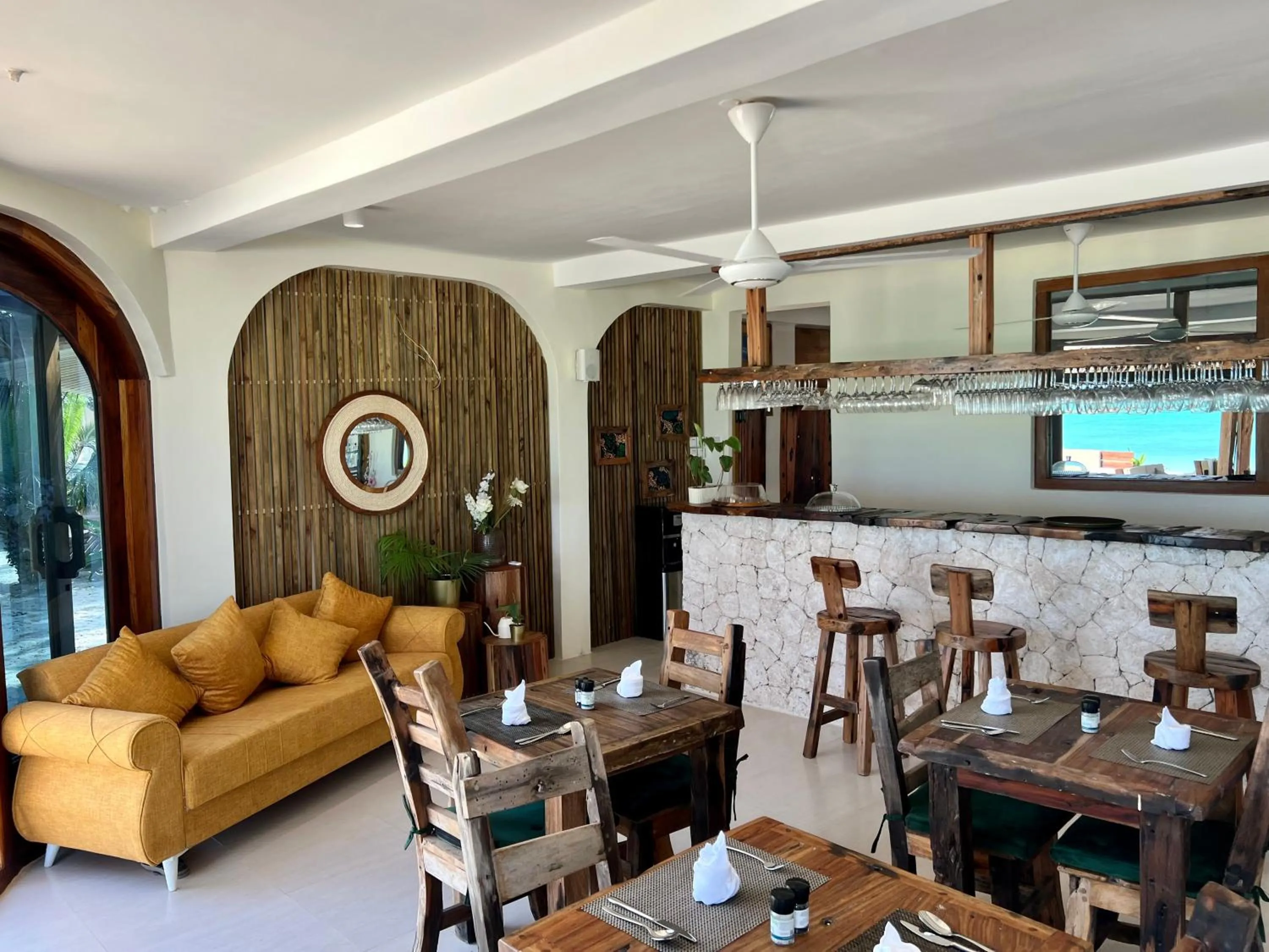 Restaurant/places to eat in Zula Zanzibar