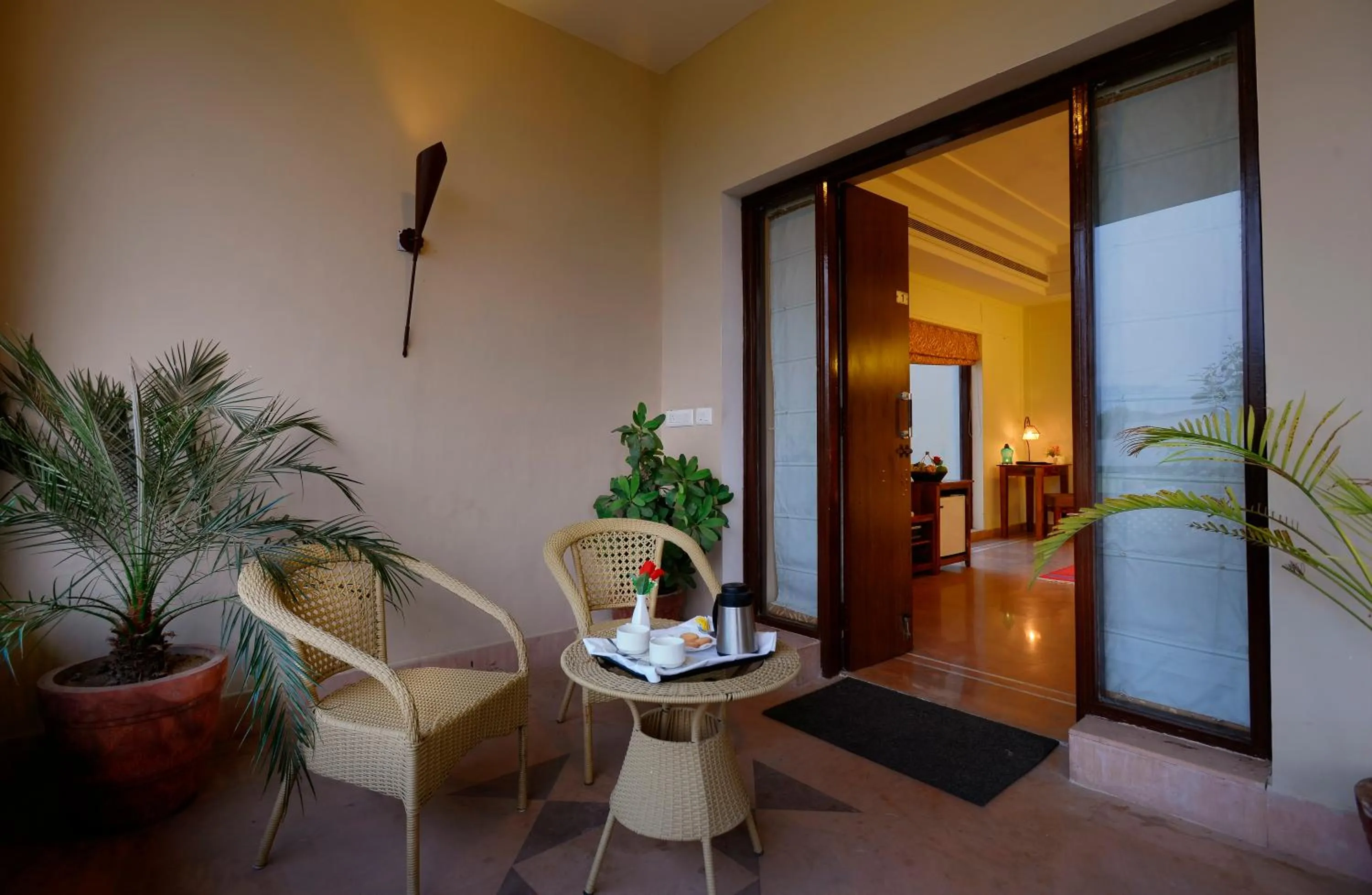 Seating area in Achrol Niwas A TreeHouse Hotel