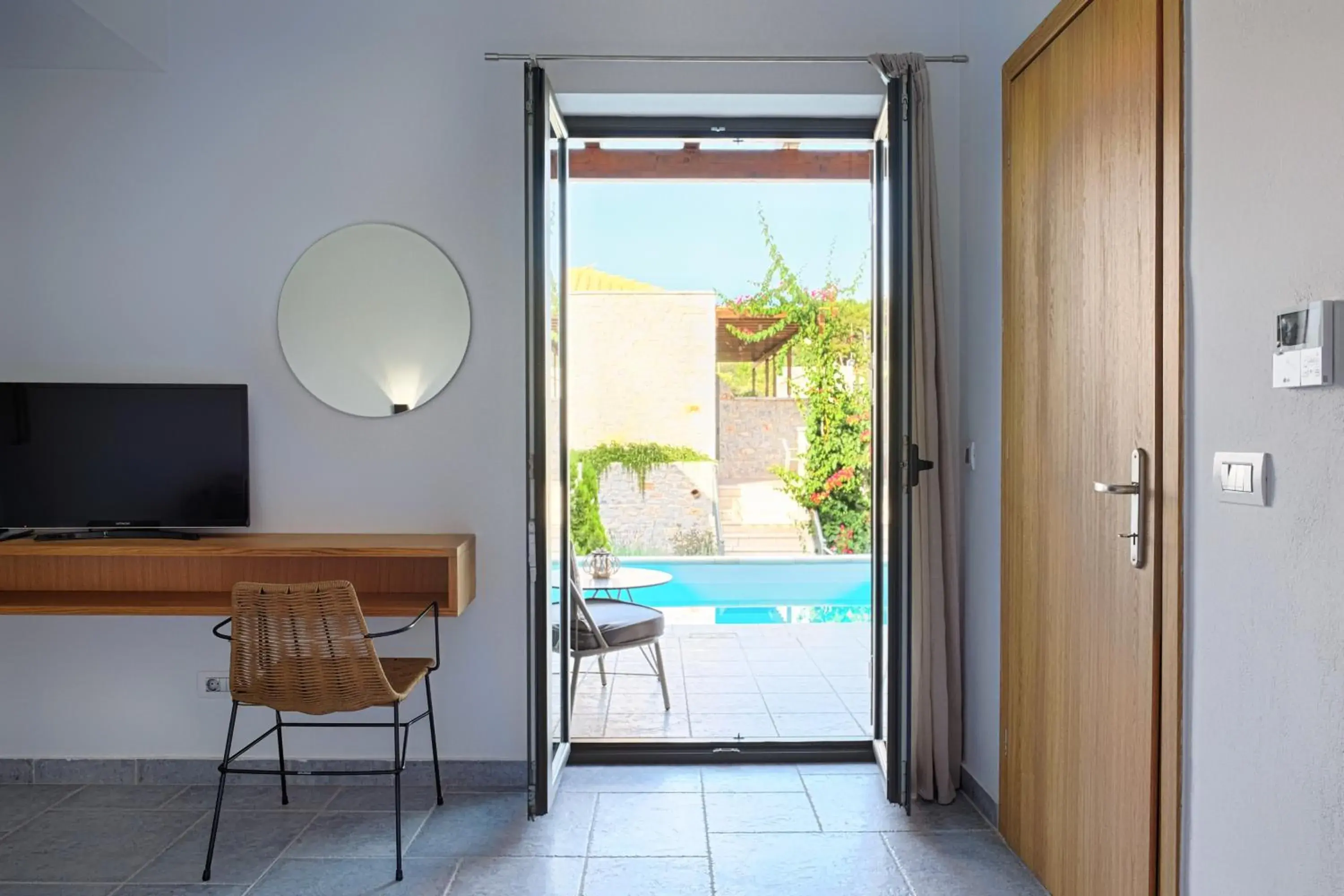 Executive Suite with Private Pool in Margo Beach Hotel Executive Suite with Private Pool in Margo Beach Hotel