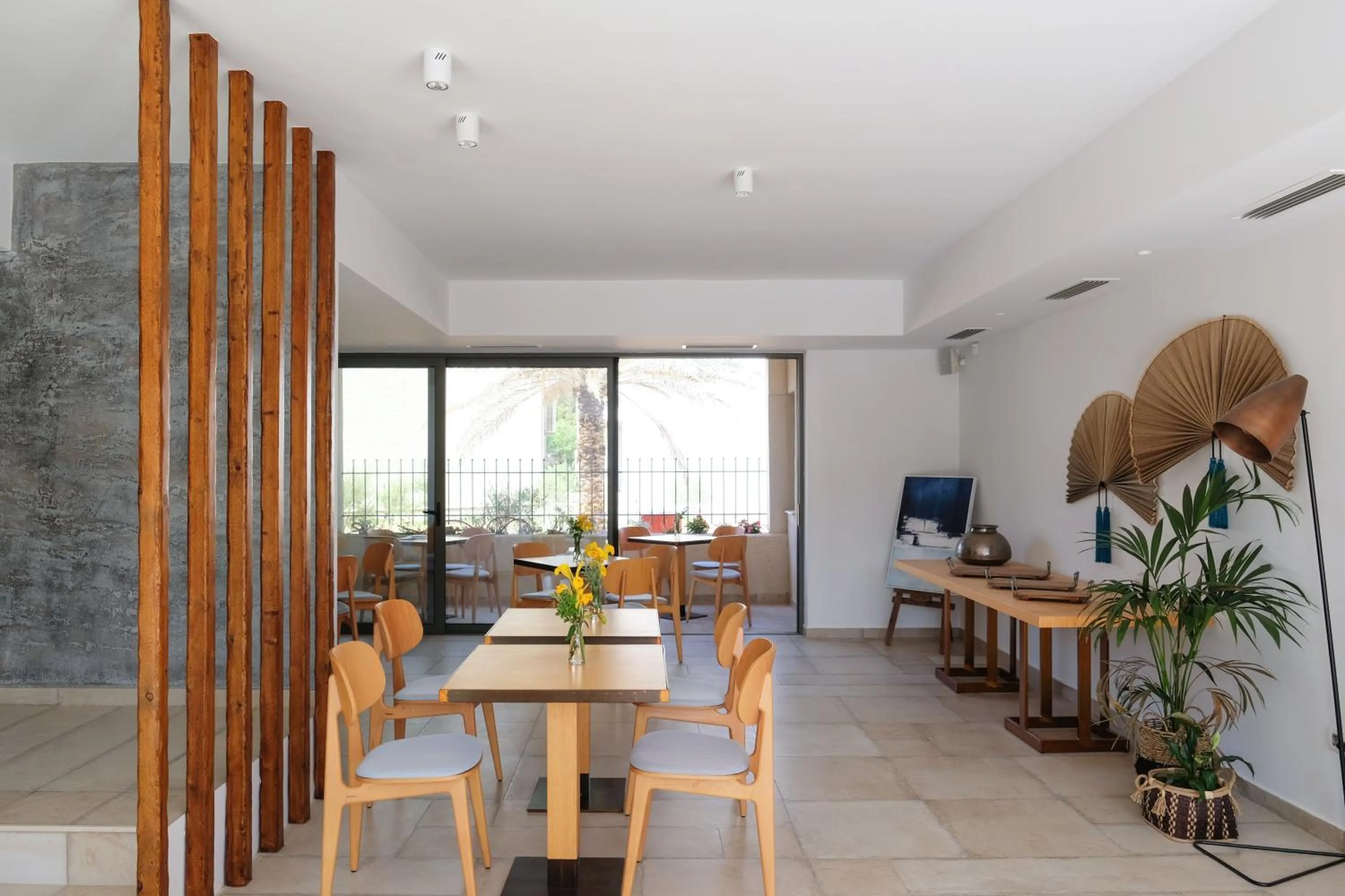 Restaurant/places to eat in Margo Beach Hotel