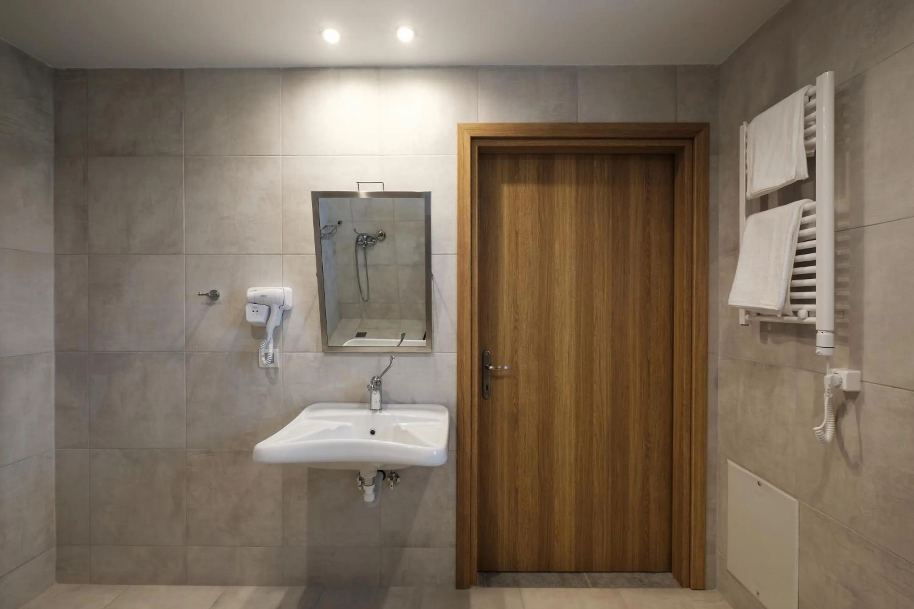 Bathroom in Margo Beach Hotel