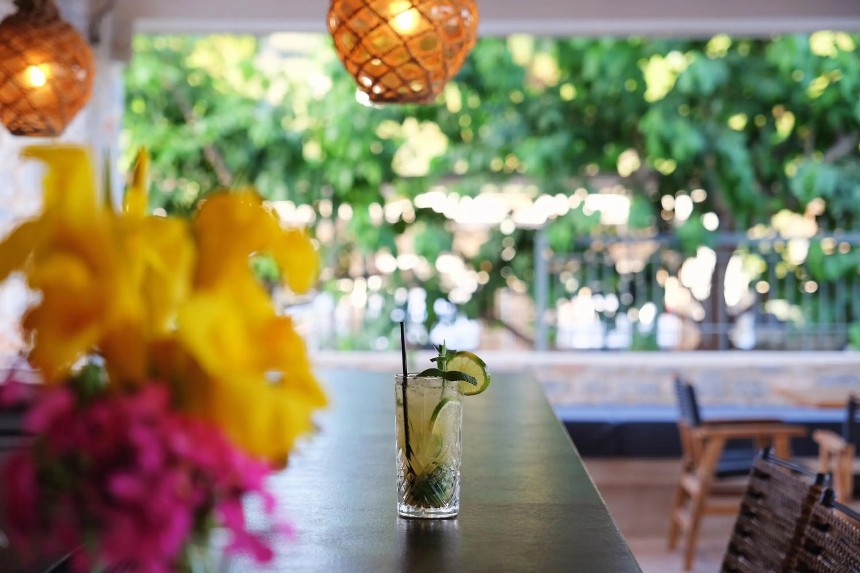 Lounge or bar in Margo Beach Hotel