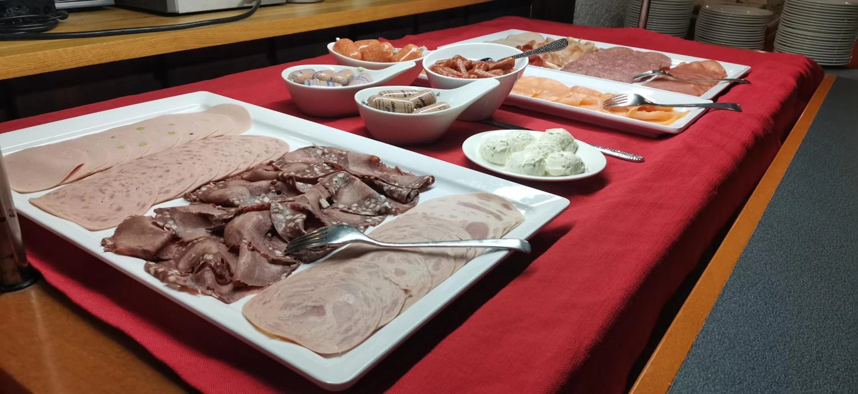 Food and drinks in Hotel Kreuz Höhengasthof