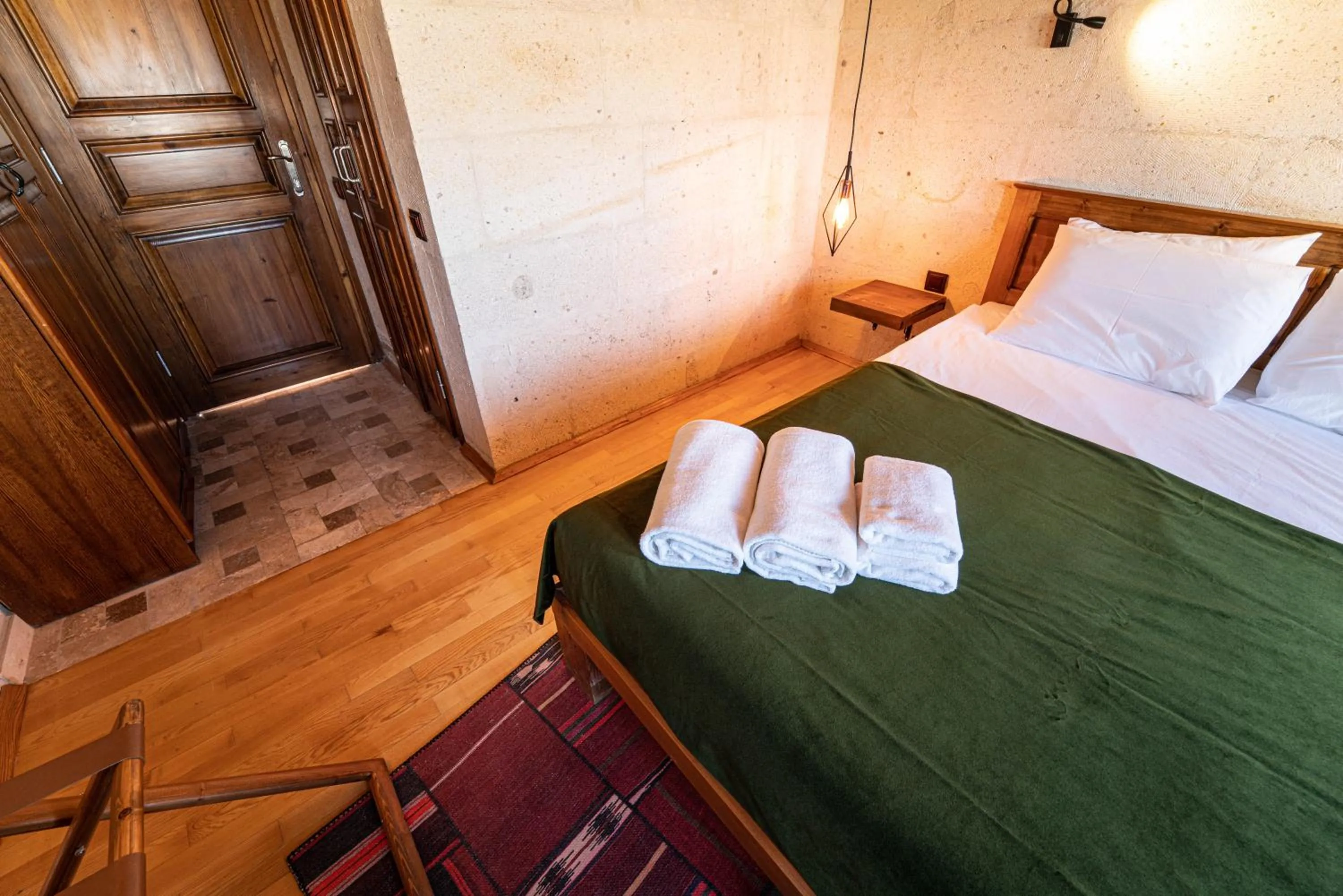 Photo of the whole room, Bed in Alice in Cappadocia