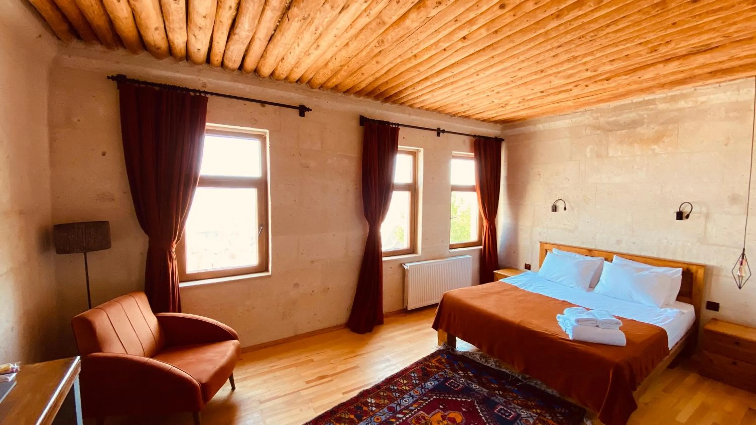 Photo of the whole room, Bed in Alice in Cappadocia