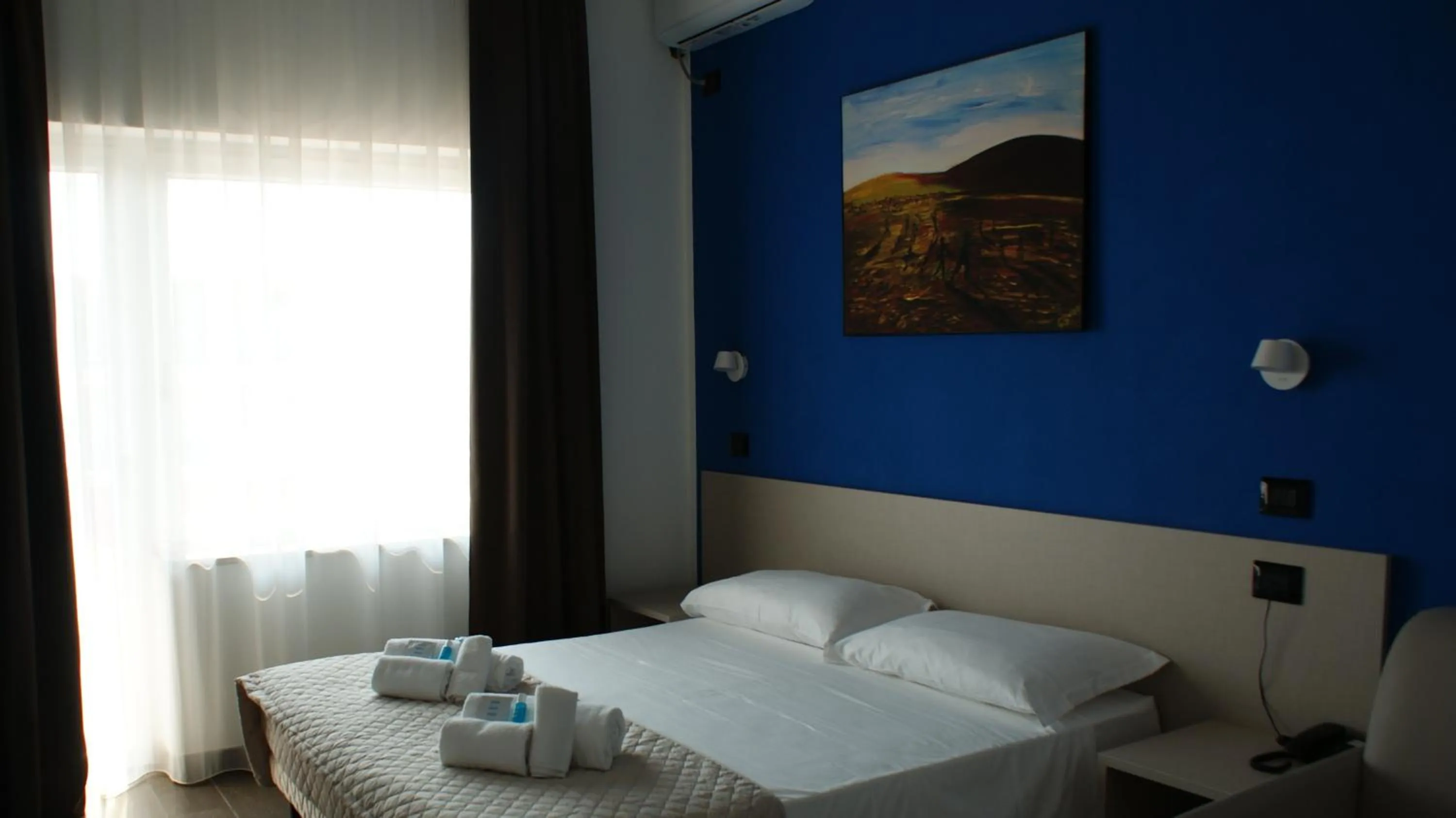 Bedroom, Bed in Hotel Palazzo Caveja