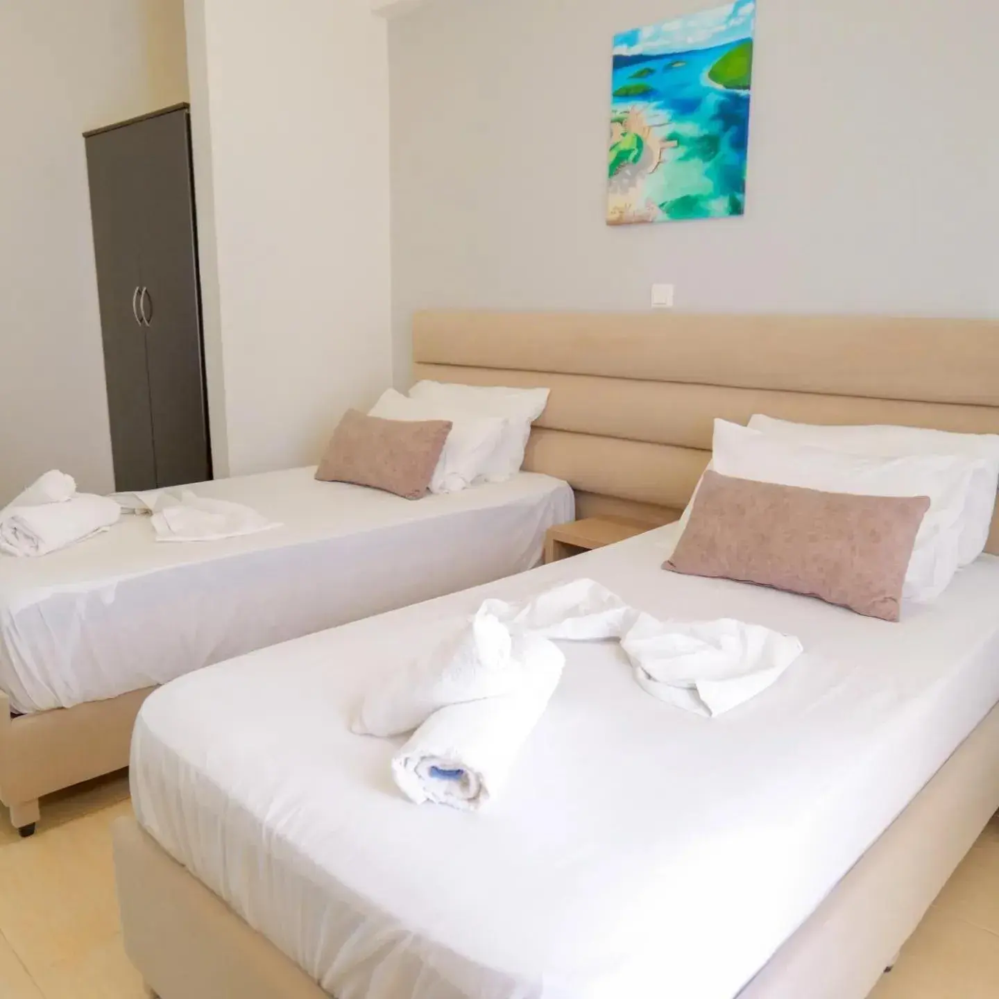 Bed in Hotel Driloni Bed in Hotel Driloni