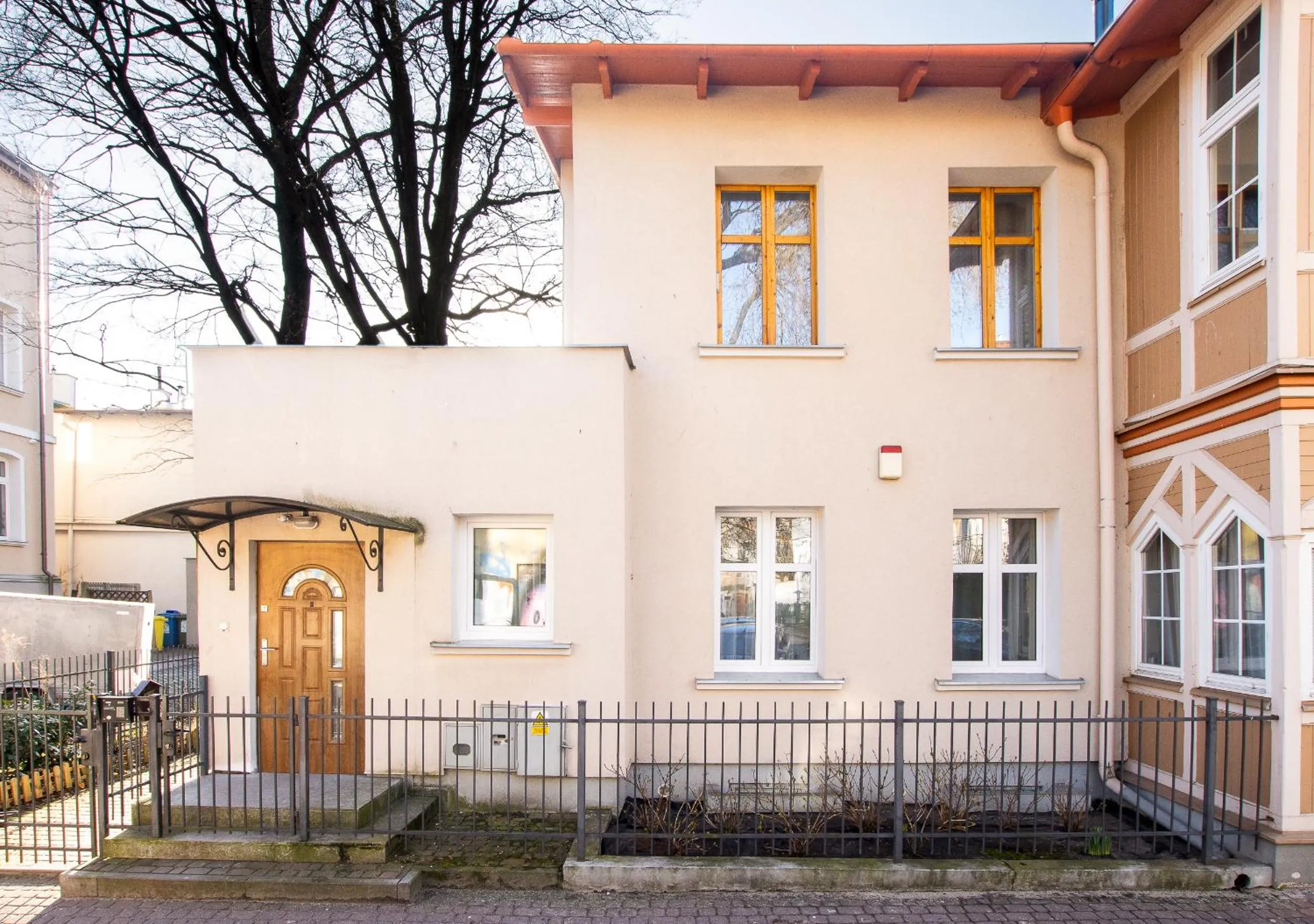 Property building in Mieszkanie Albatros - ACCO RENT