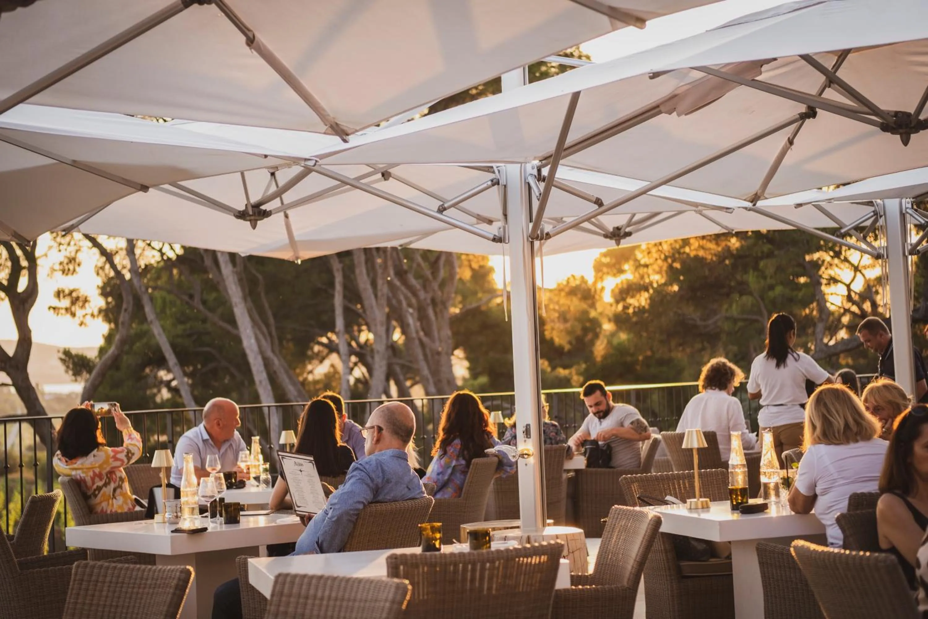 Restaurant/places to eat in Château Capitoul