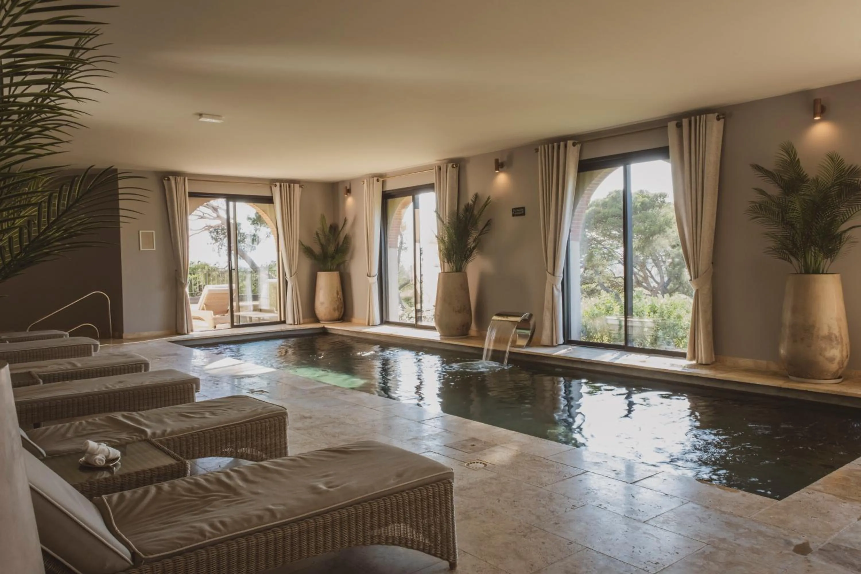 Spa and wellness centre/facilities in Château Capitoul