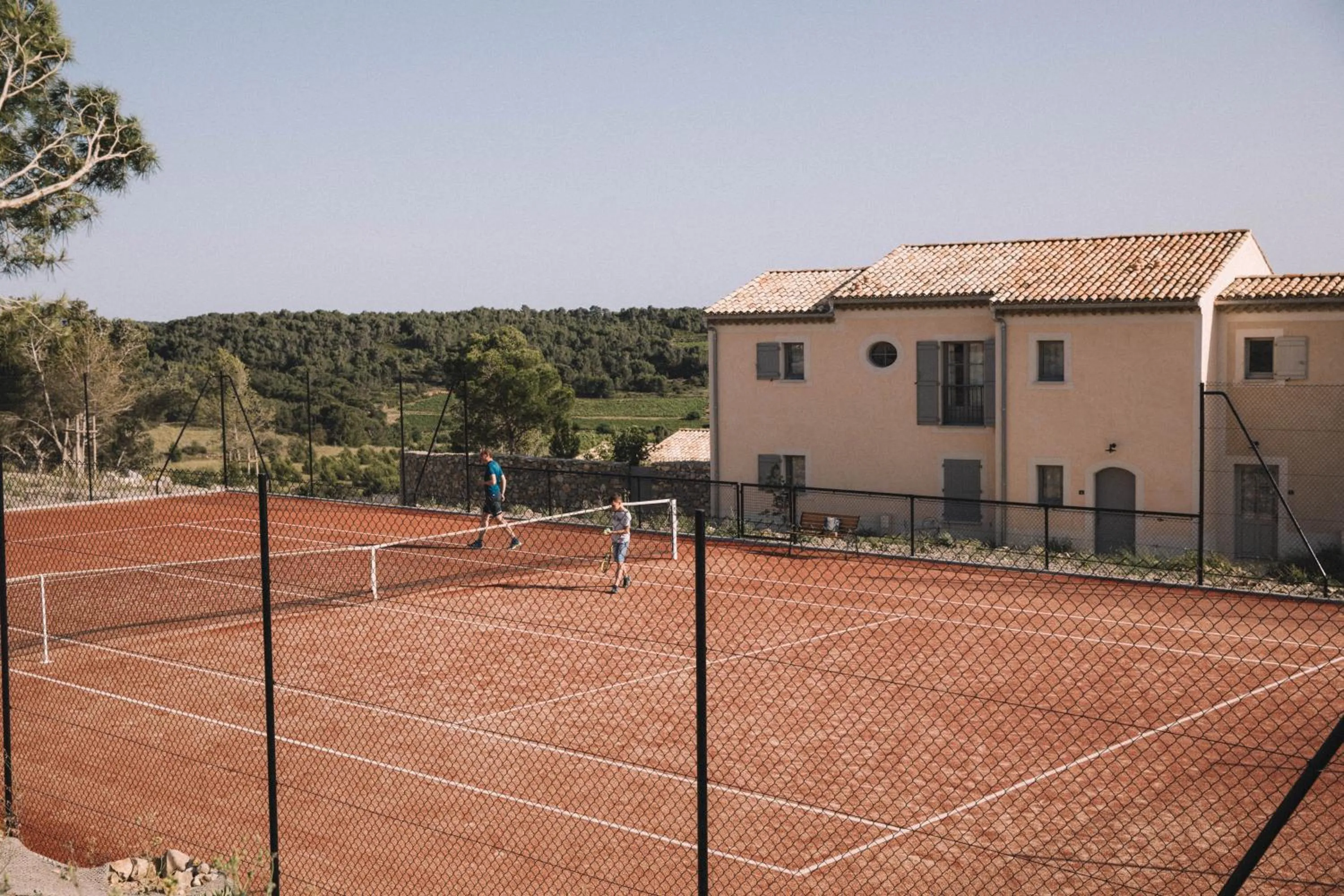 Tennis court in Château Capitoul