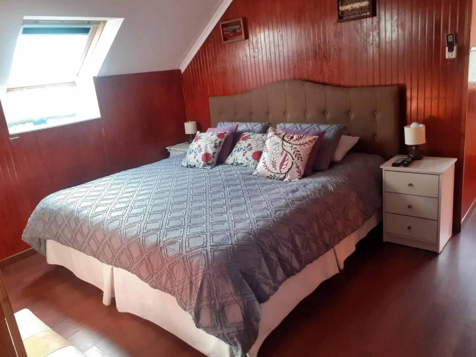 Bed in Departamento en el Centro de Pucón, Hermosa vista al lago !!