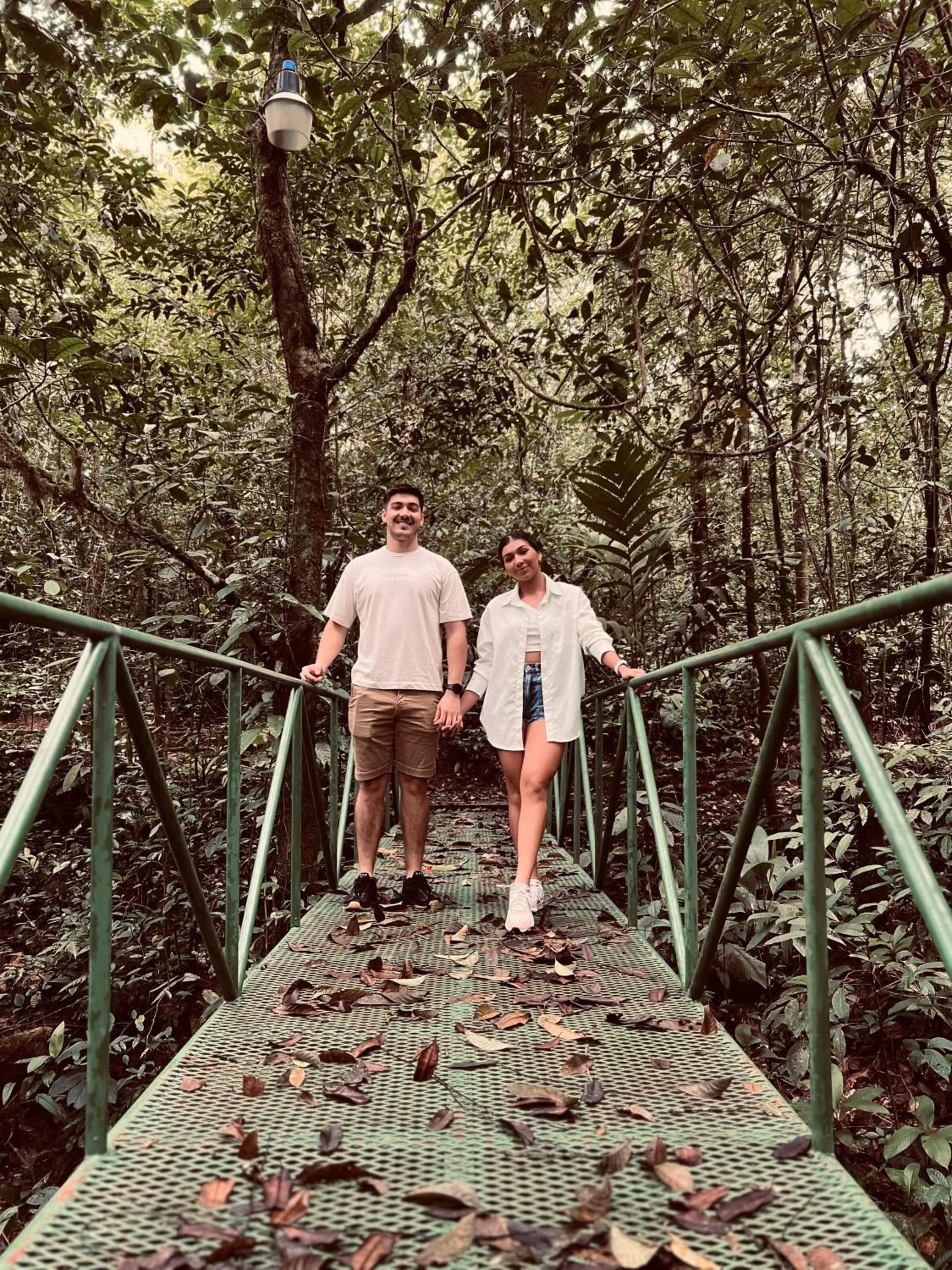 People in Ávita Lodge