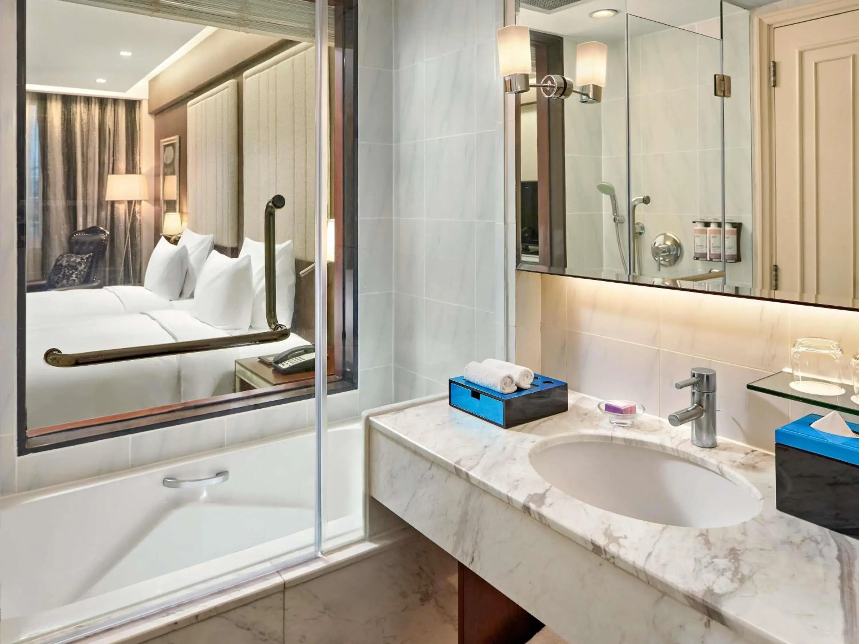 Bedroom in Mövenpick Hotel Hanoi Centre Bedroom in Mövenpick Hotel Hanoi Centre