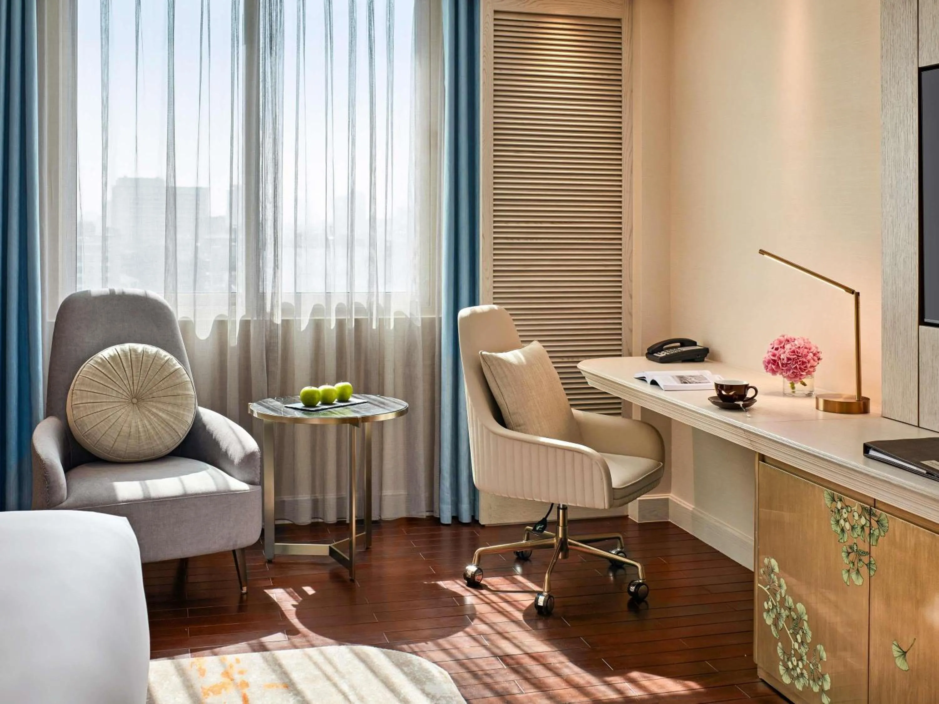 Bedroom in Mövenpick Hotel Hanoi Centre