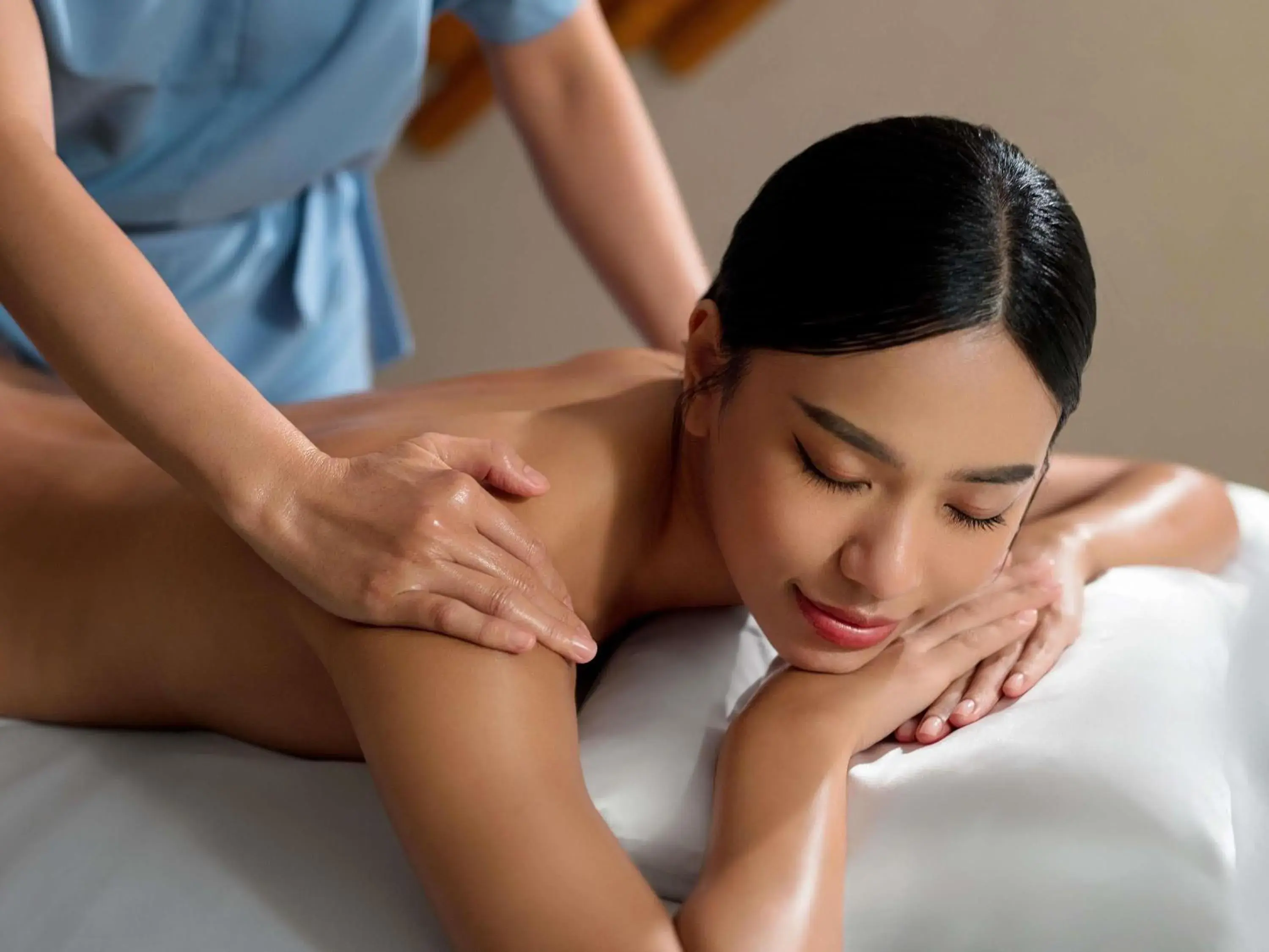 Spa and wellness centre/facilities in Mövenpick Hotel Hanoi Centre Spa and wellness centre/facilities in Mövenpick Hotel Hanoi Centre