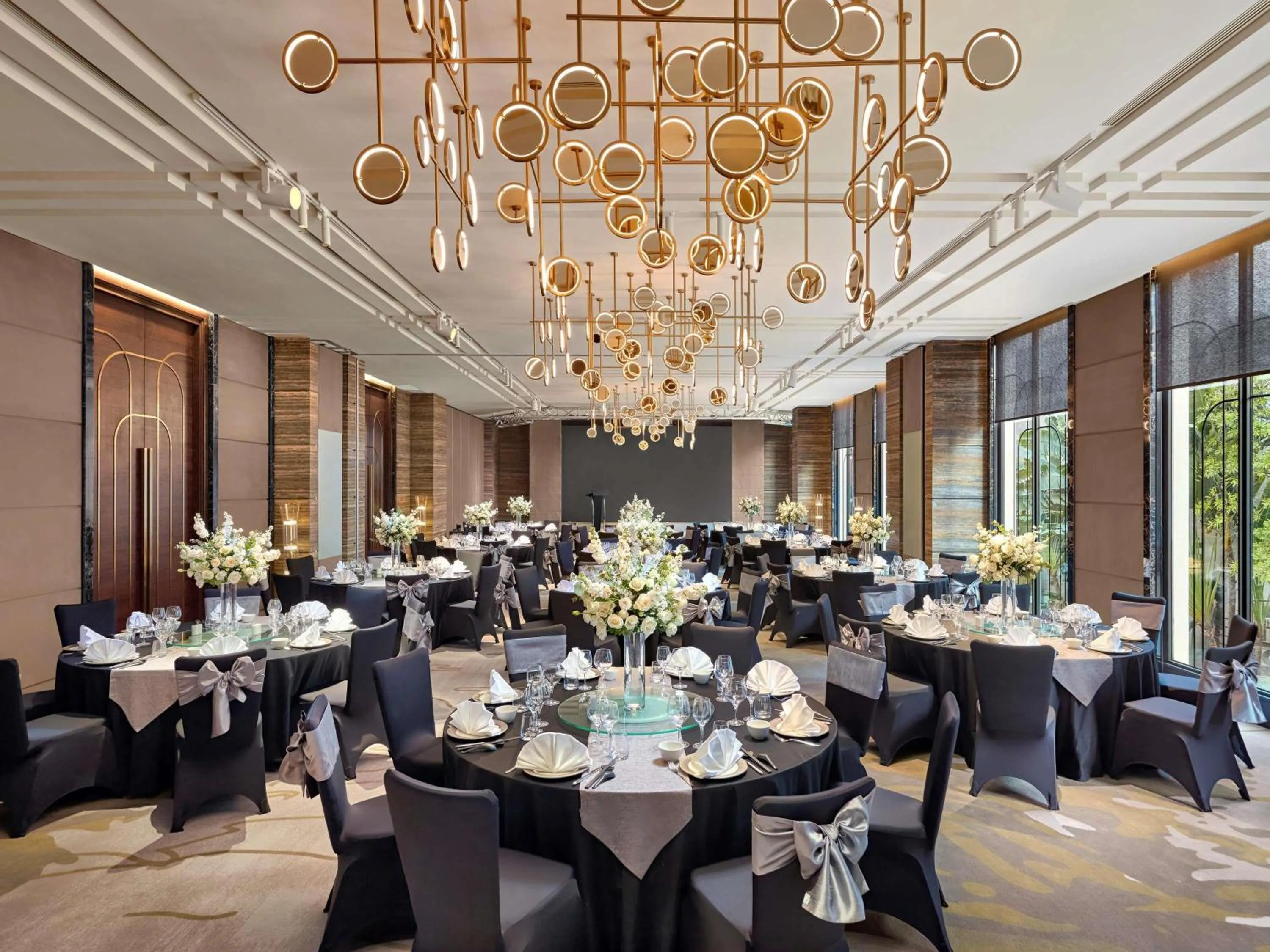 Meeting/conference room in Mövenpick Hotel Hanoi Centre