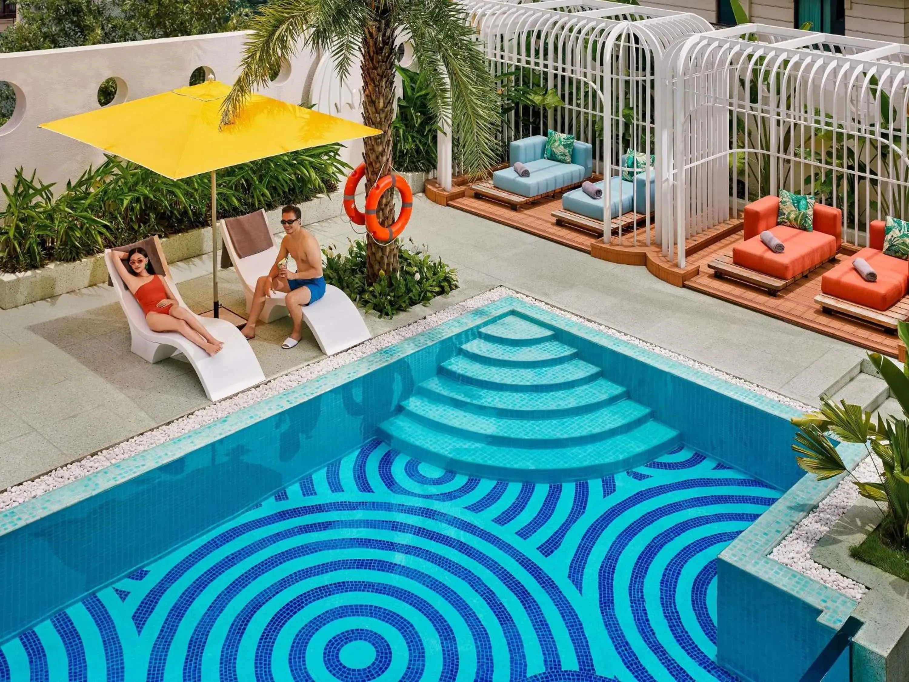 Pool view in Mövenpick Hotel Hanoi Centre Pool view in Mövenpick Hotel Hanoi Centre