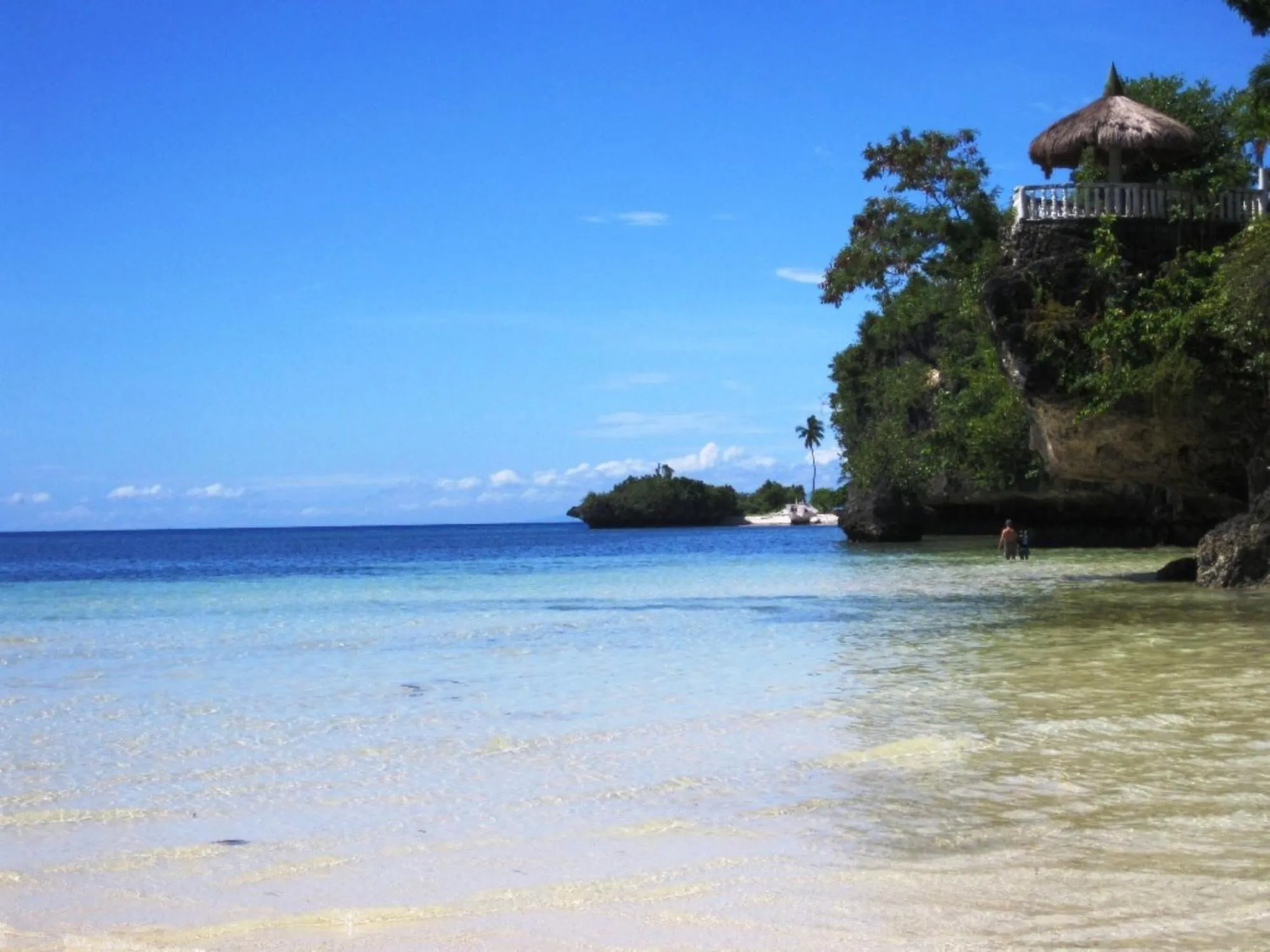 Beach in RedDoorz at Homa Resort Hotel