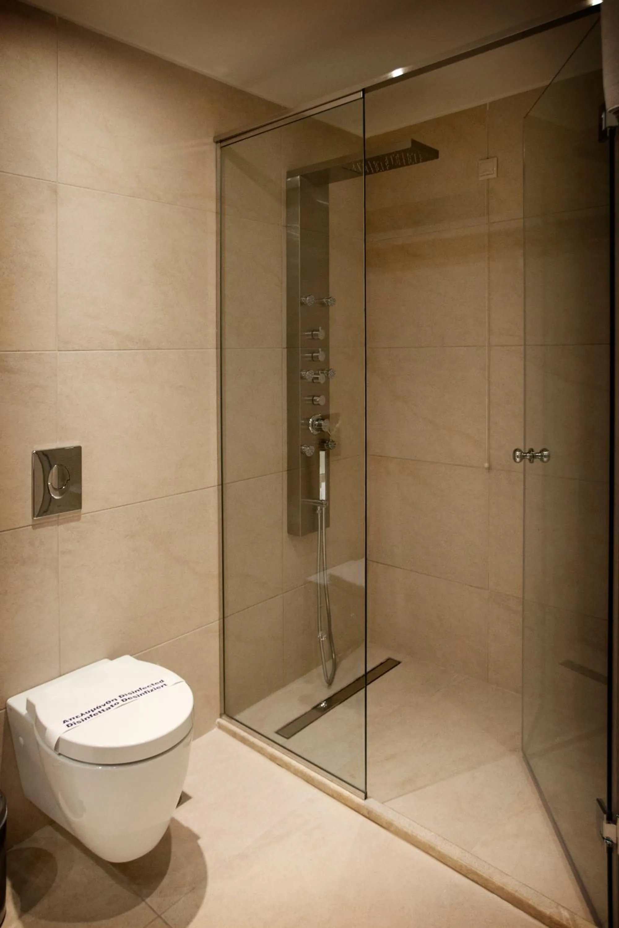 Shower in Nymfasia Resort