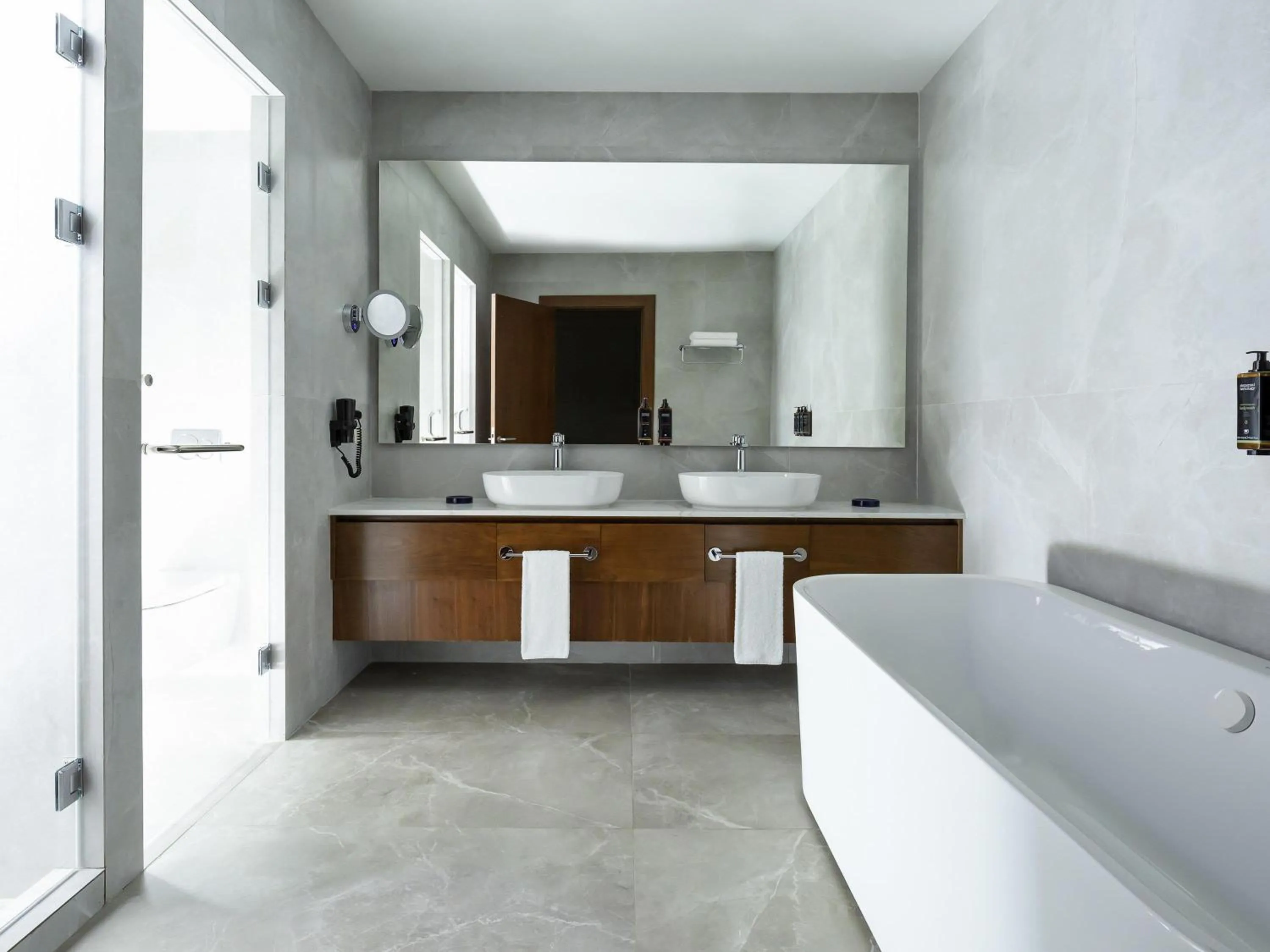 Bedroom in Mercure Tashkent South